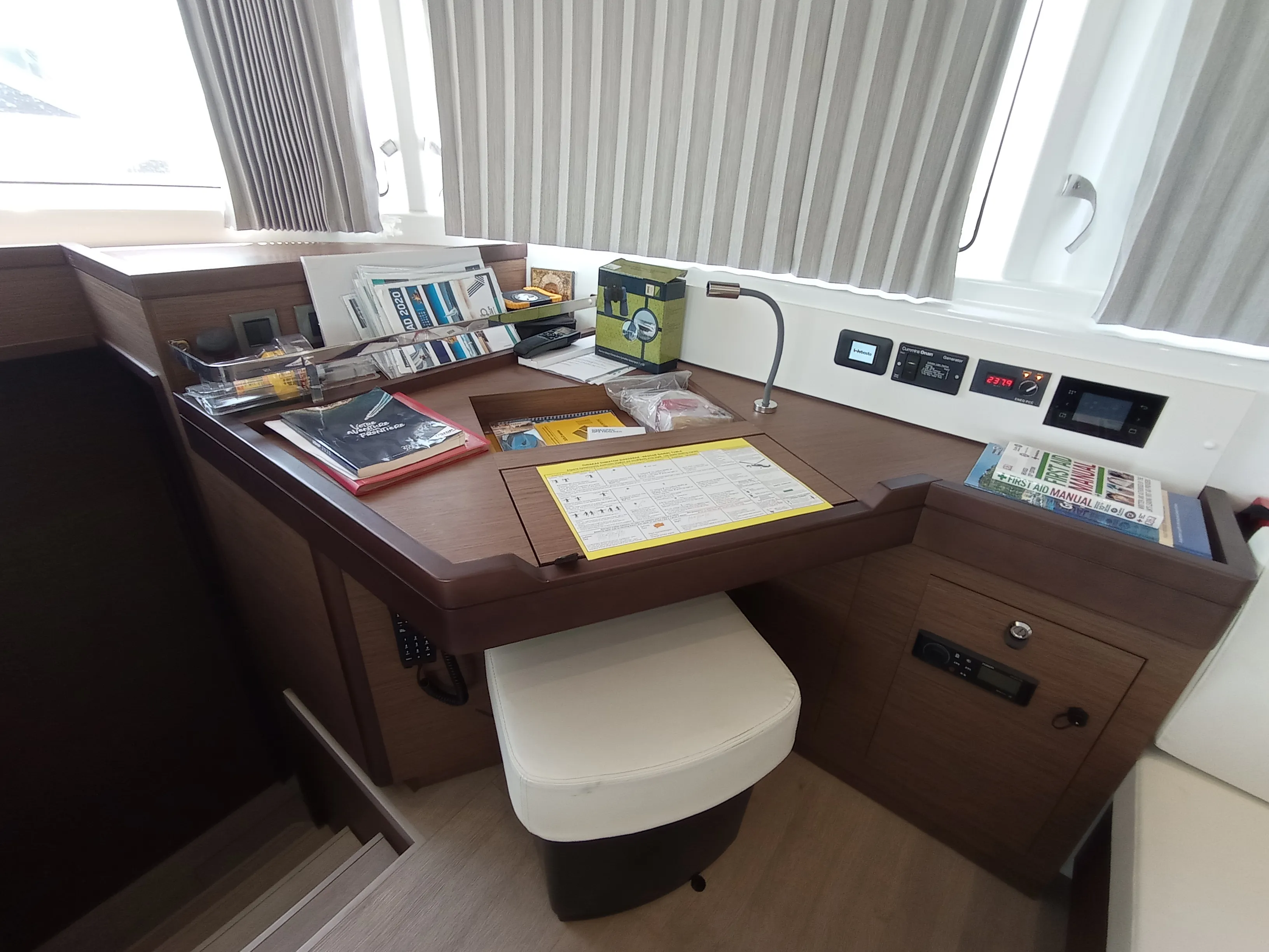 Image slide 142974