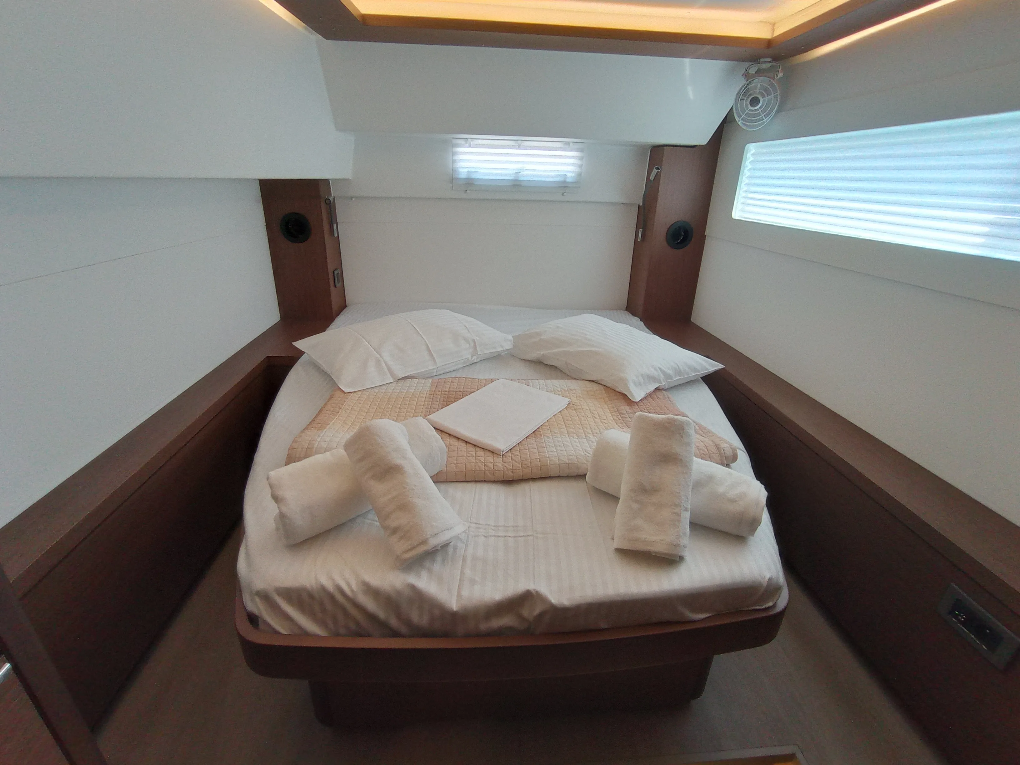 Image slide 142977