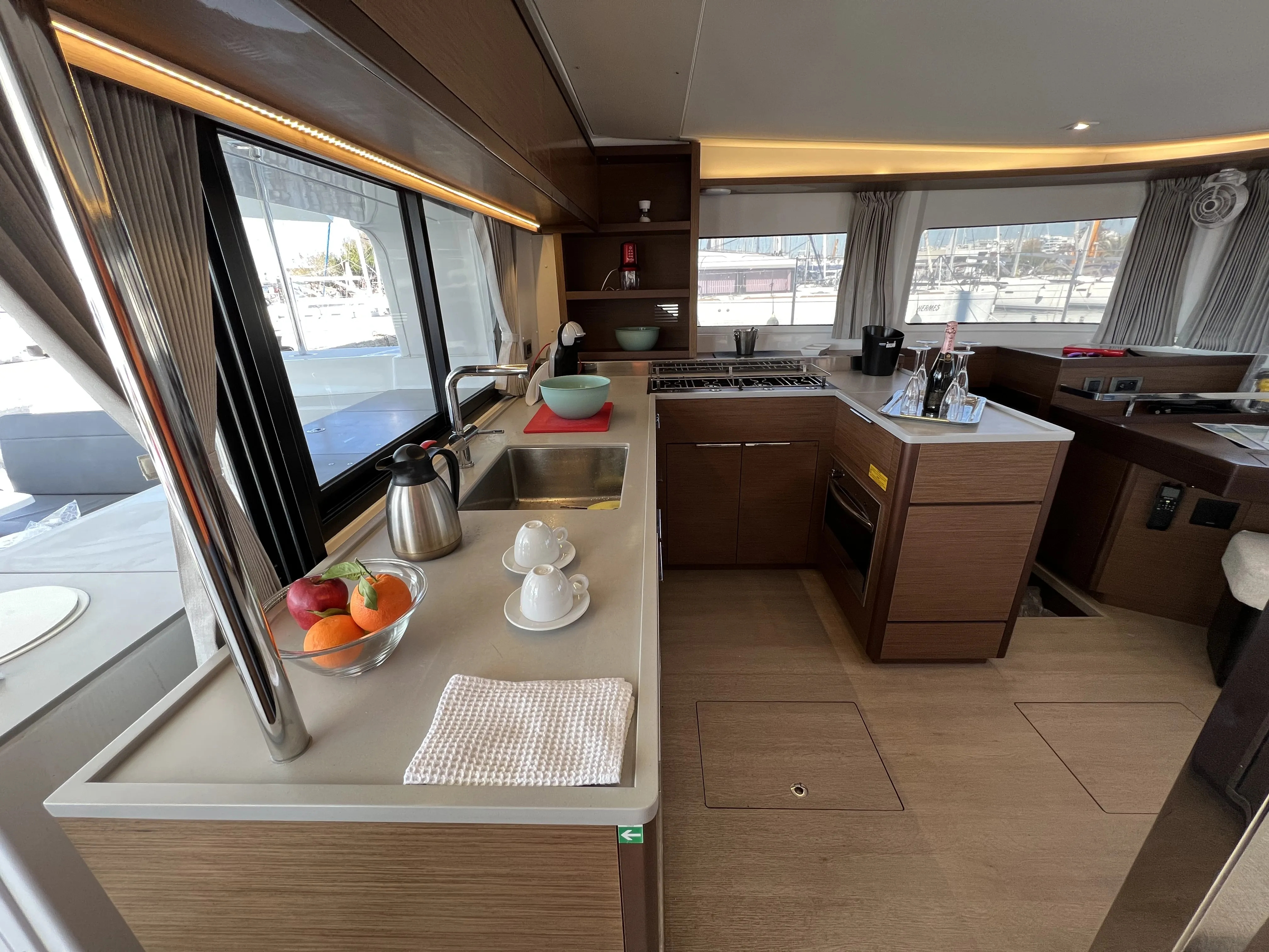 Image slide 142985