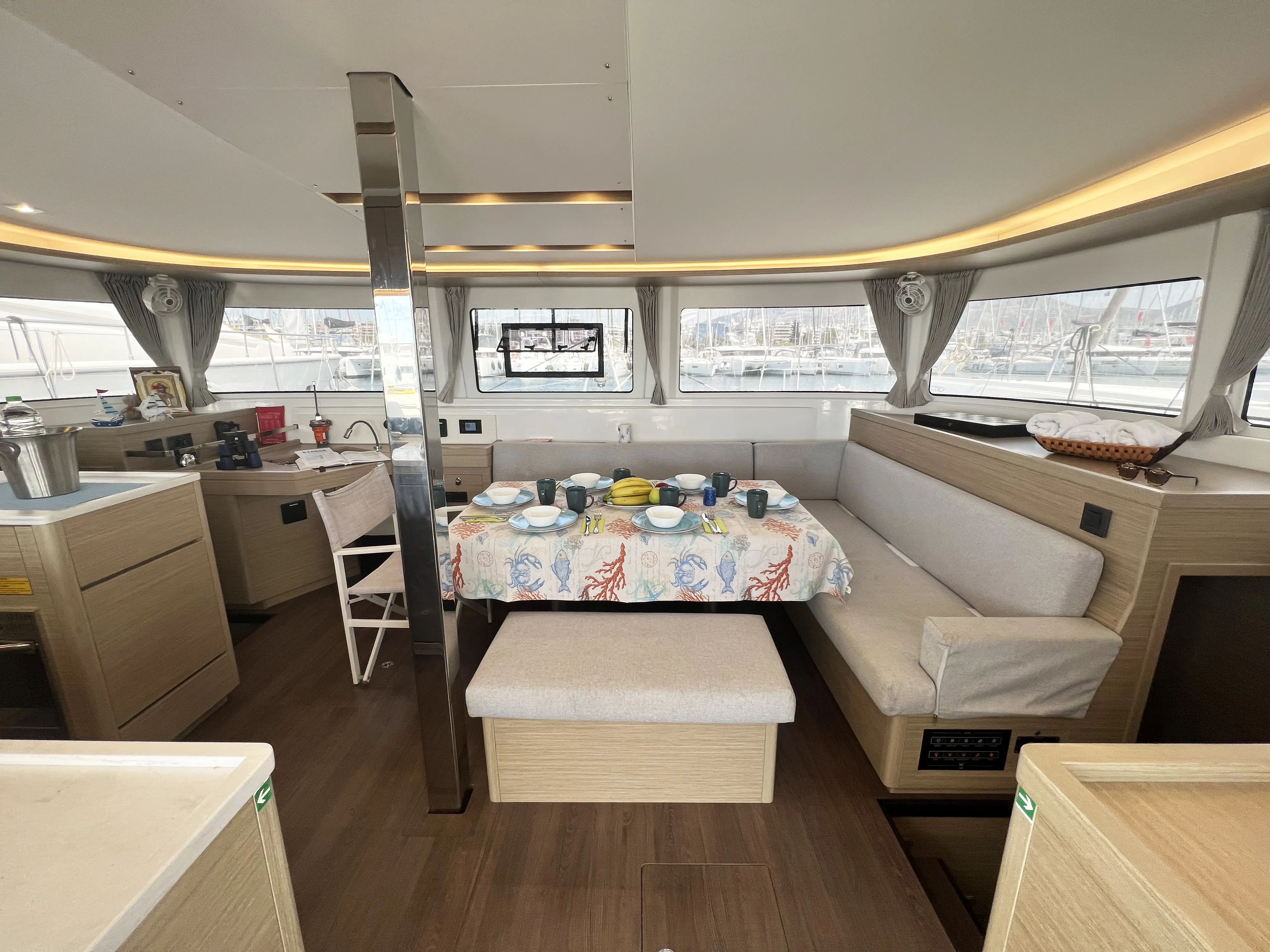 Image slide 143128