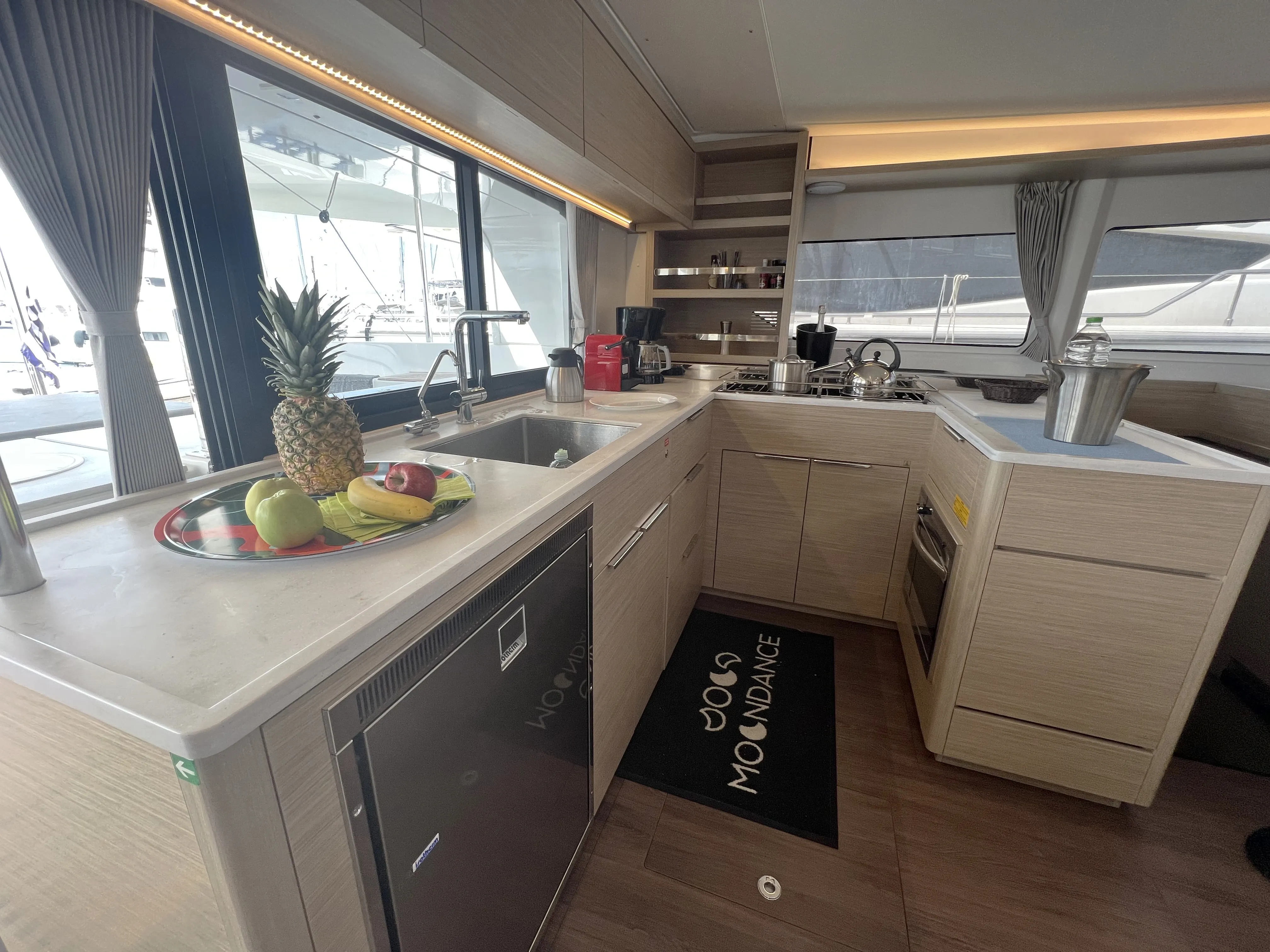 Image slide 143141