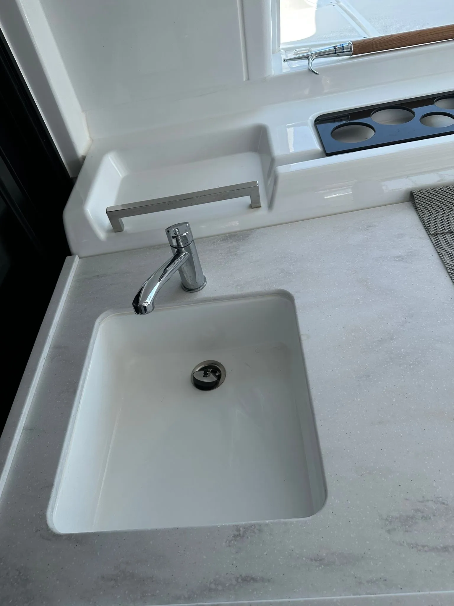 Image slide 143325