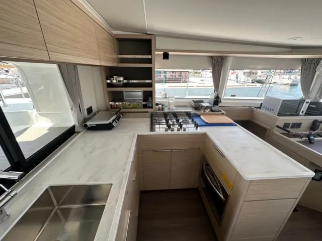 Image slide 143334
