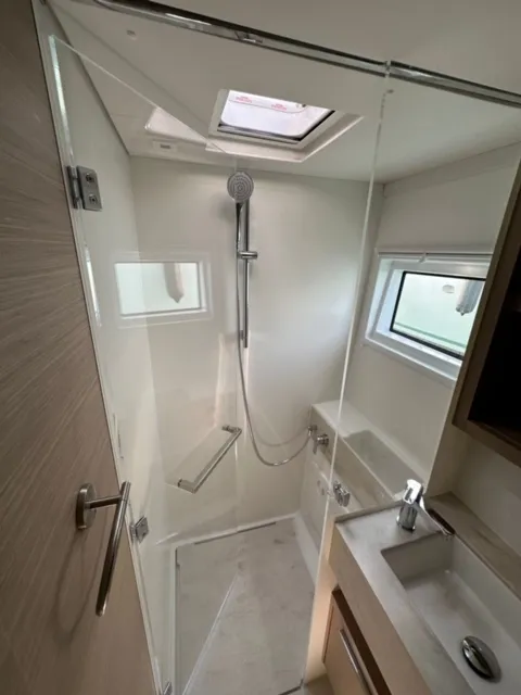 Image slide 143349