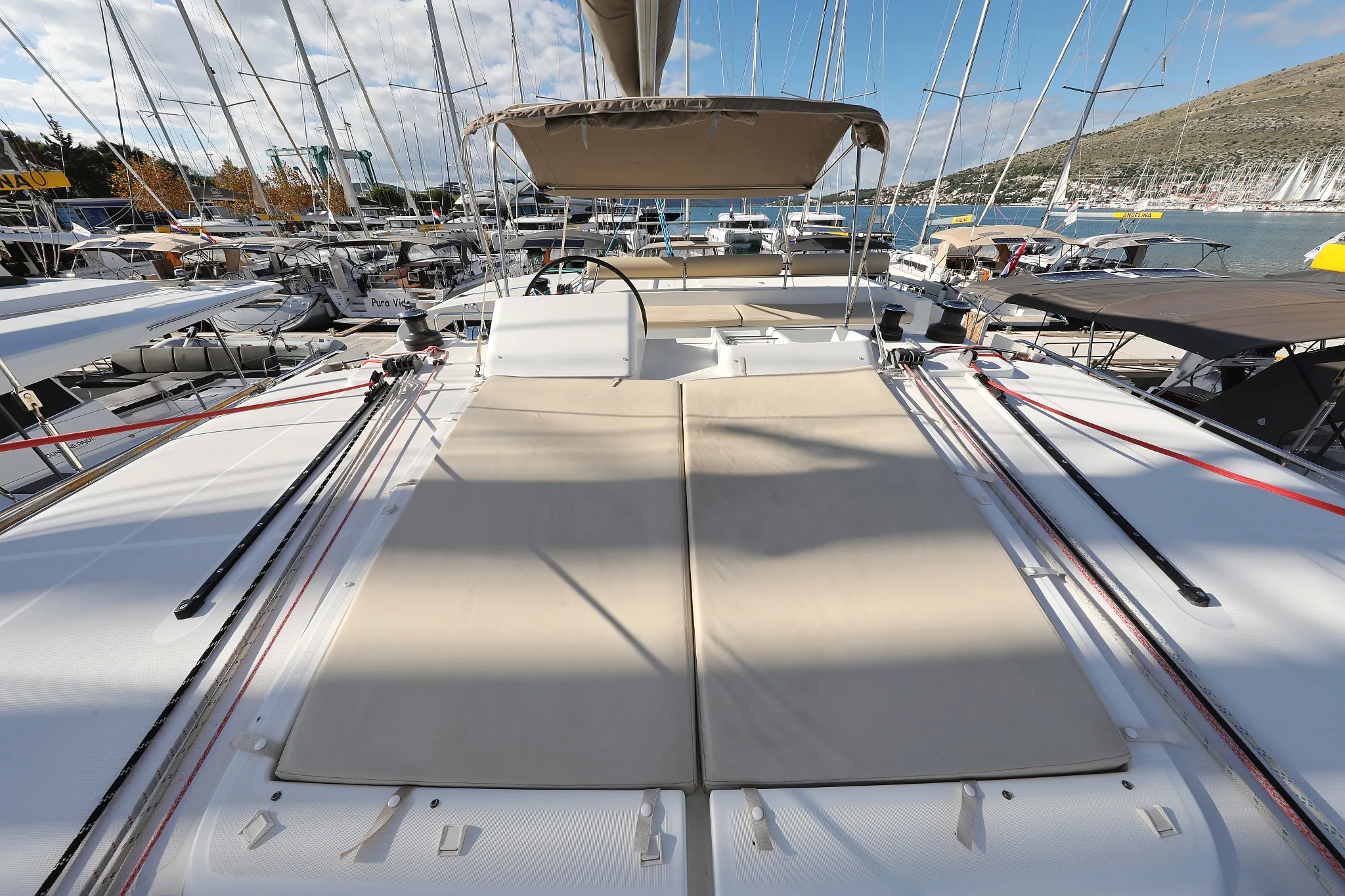 Image slide 14353