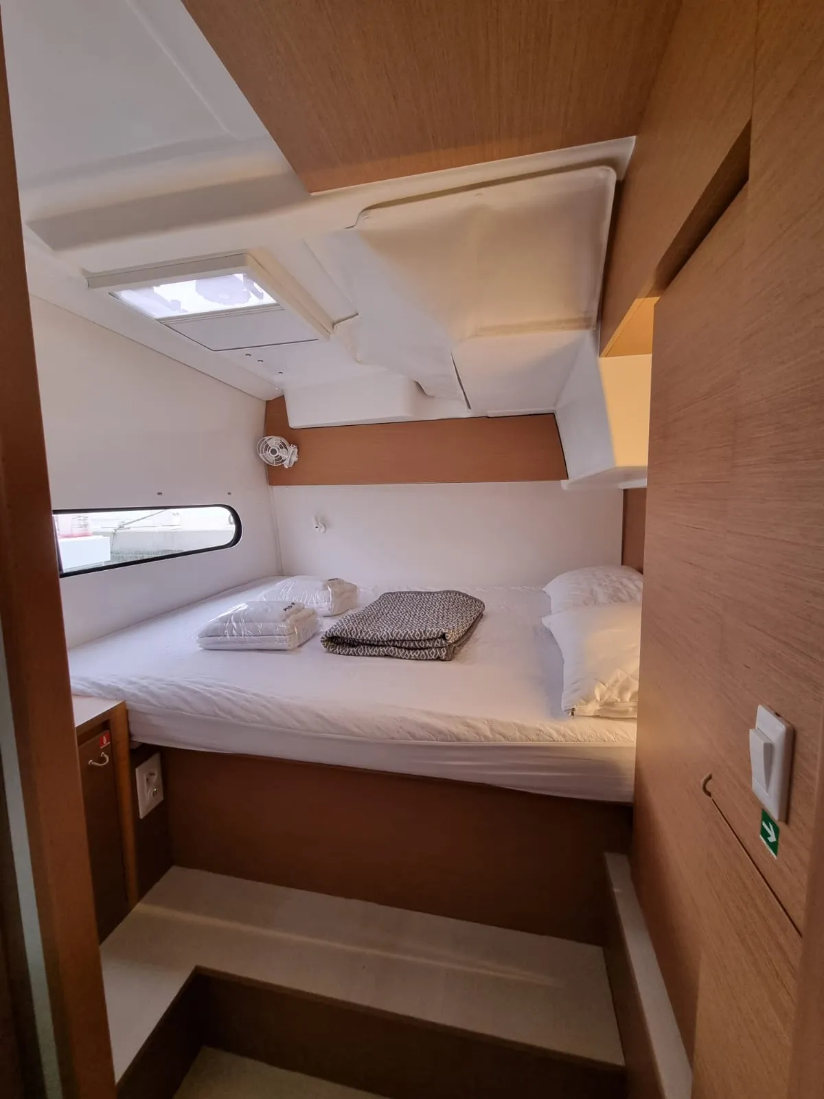 Image slide 143706
