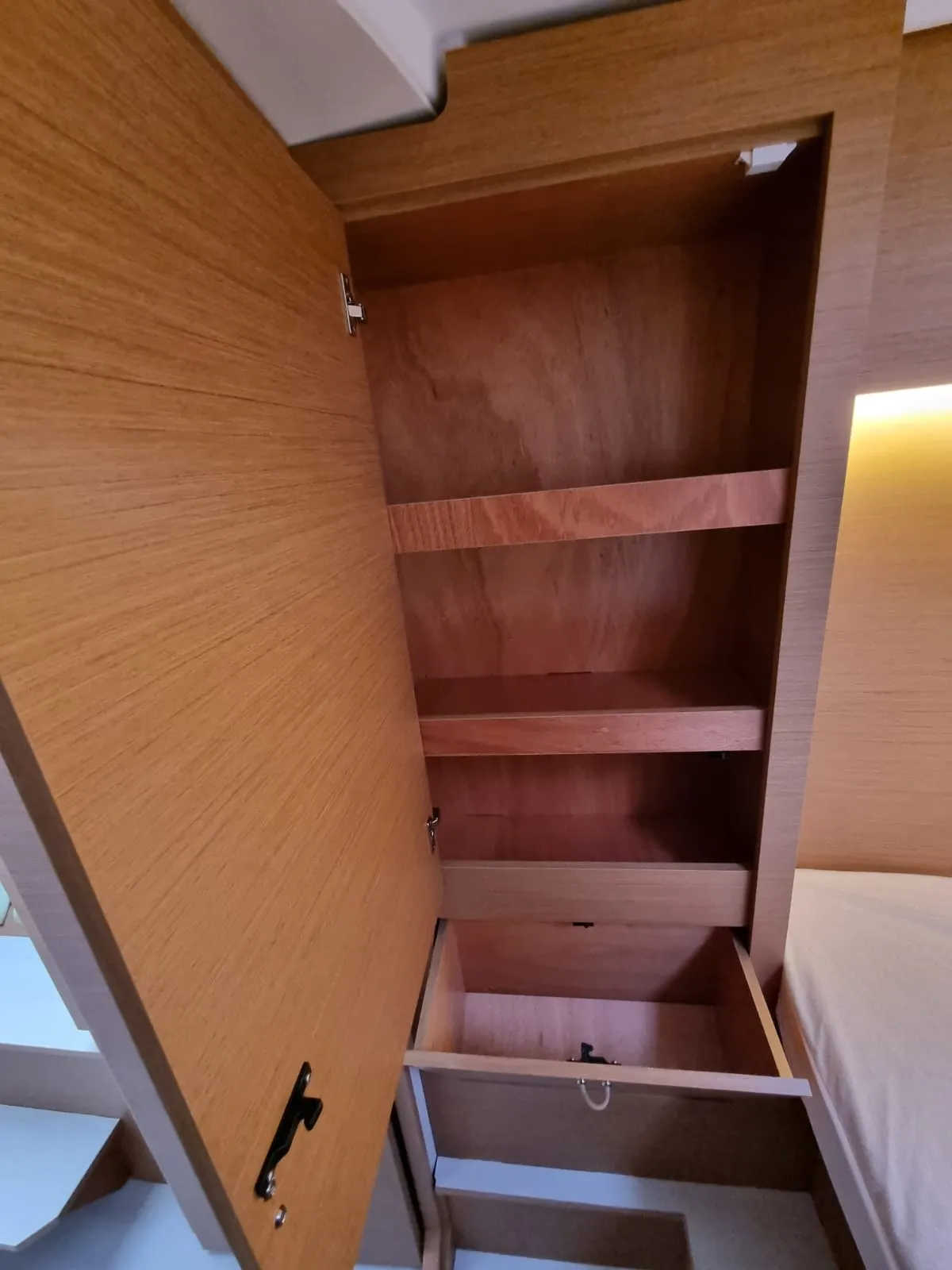 Image slide 143707