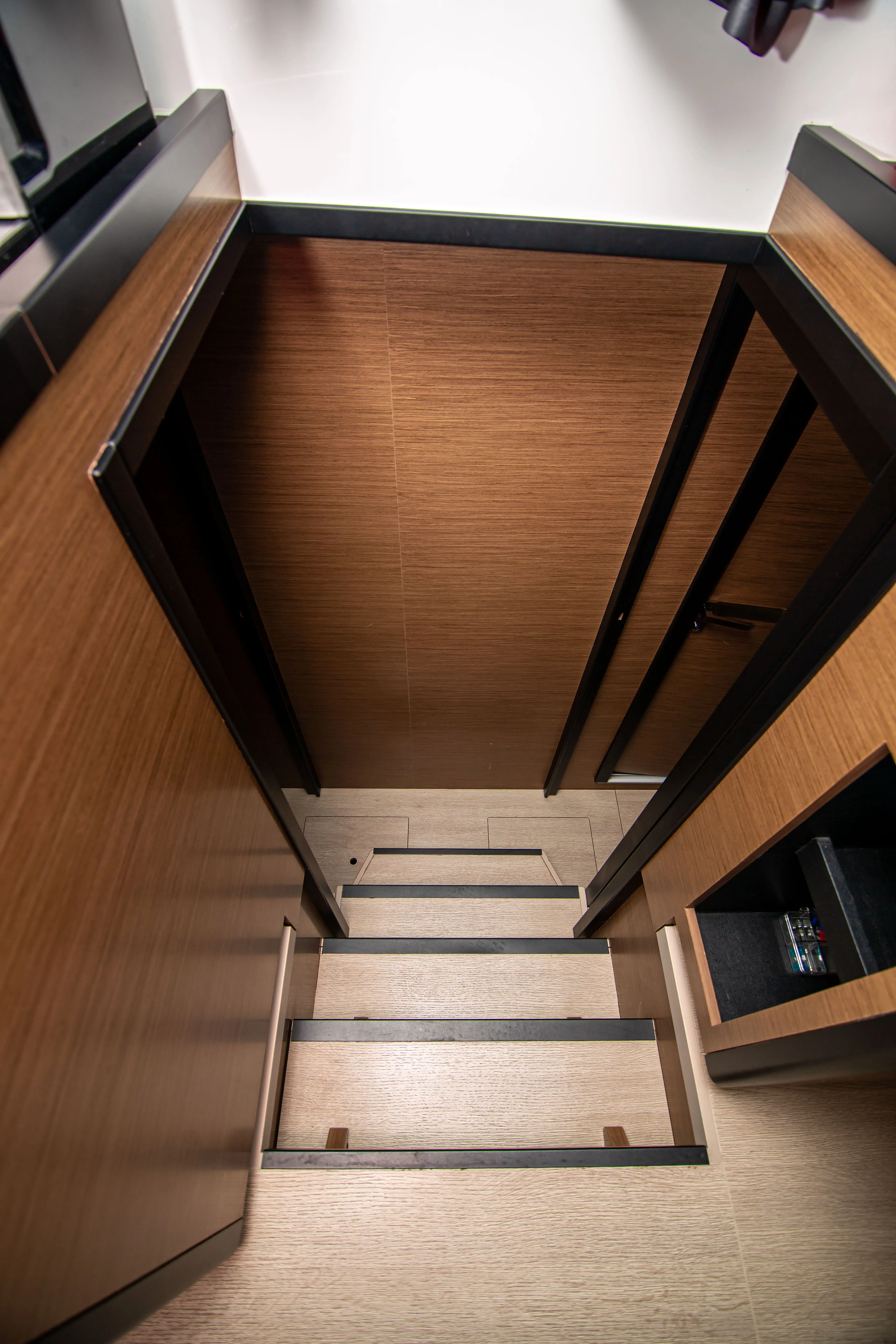 Image slide 143790