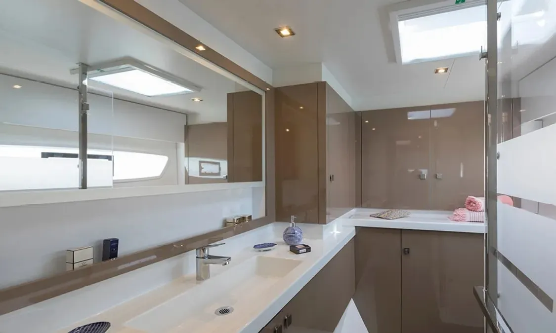 Image slide 144116