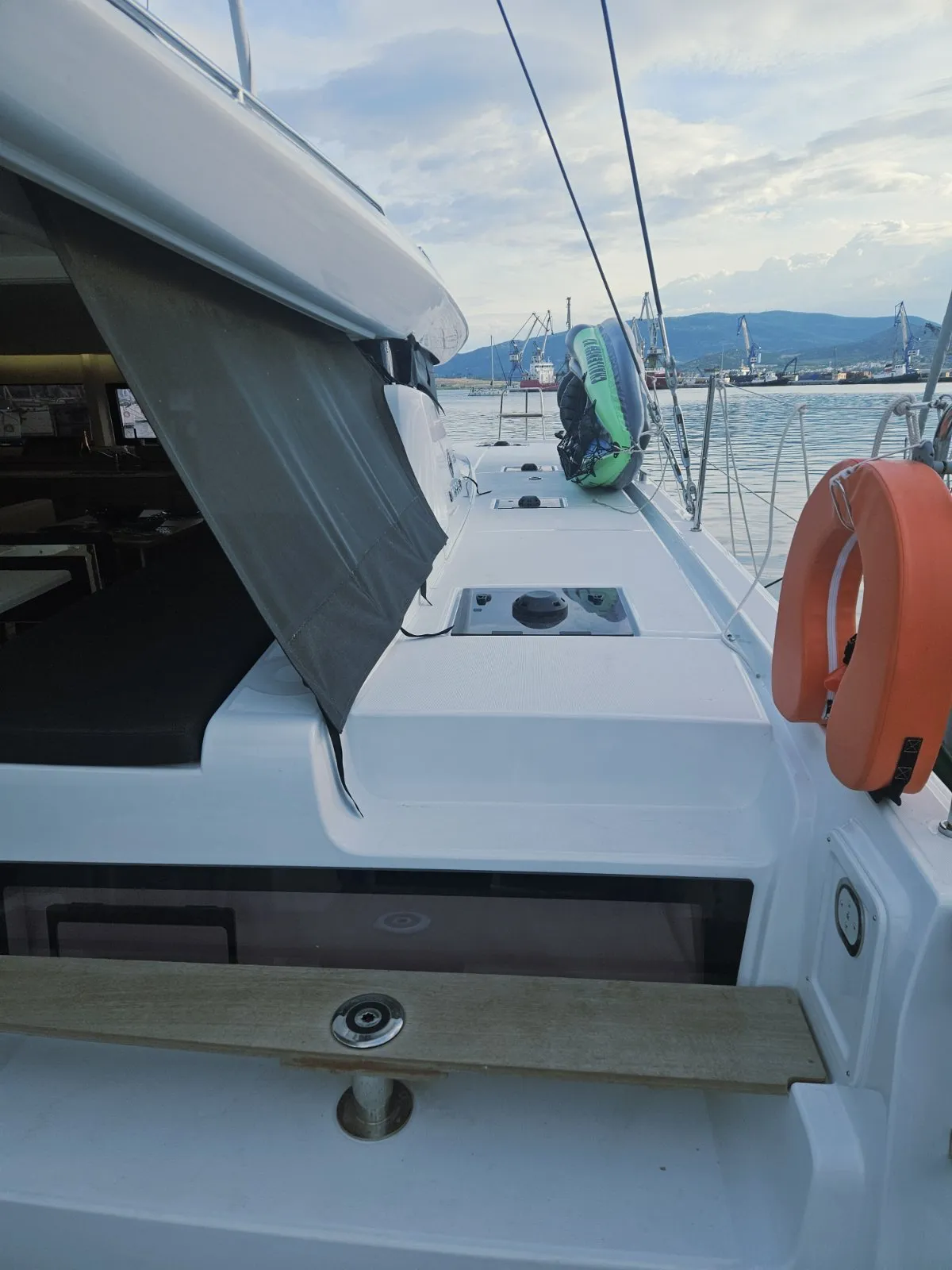 Image slide 144339