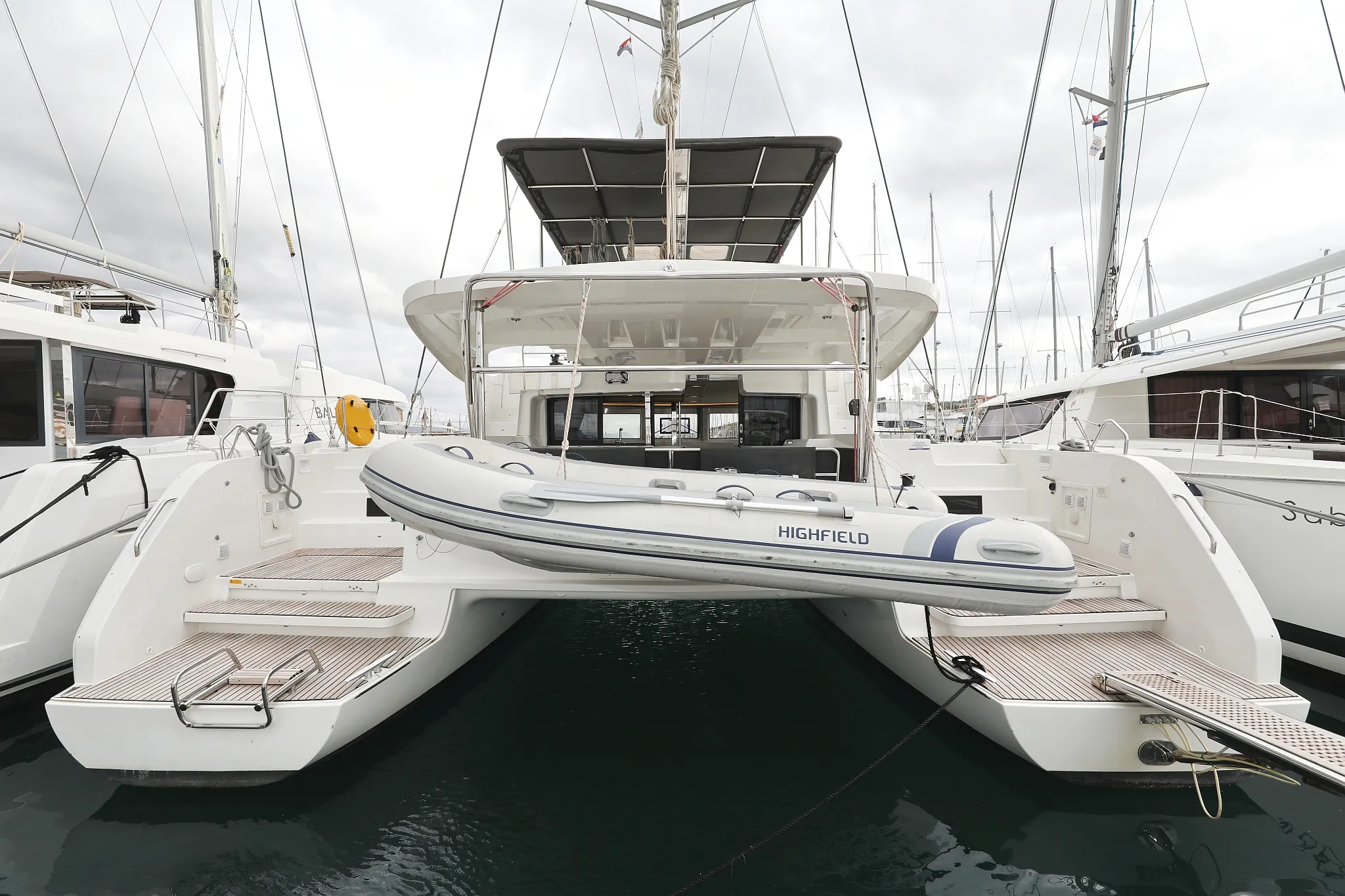 Image slide 14439