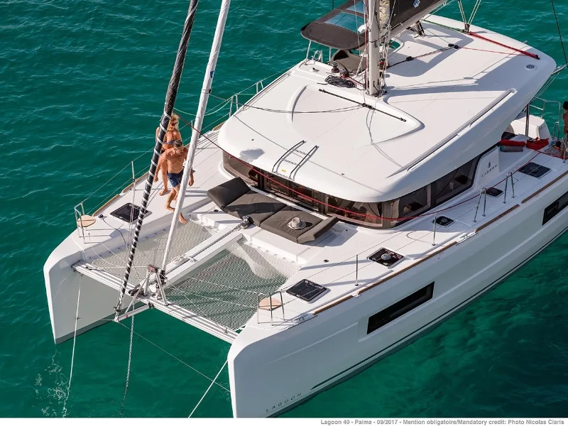 Lagoon 40 Nina (A/C, Gen 10KWA, watermaker, electric winch) boat image