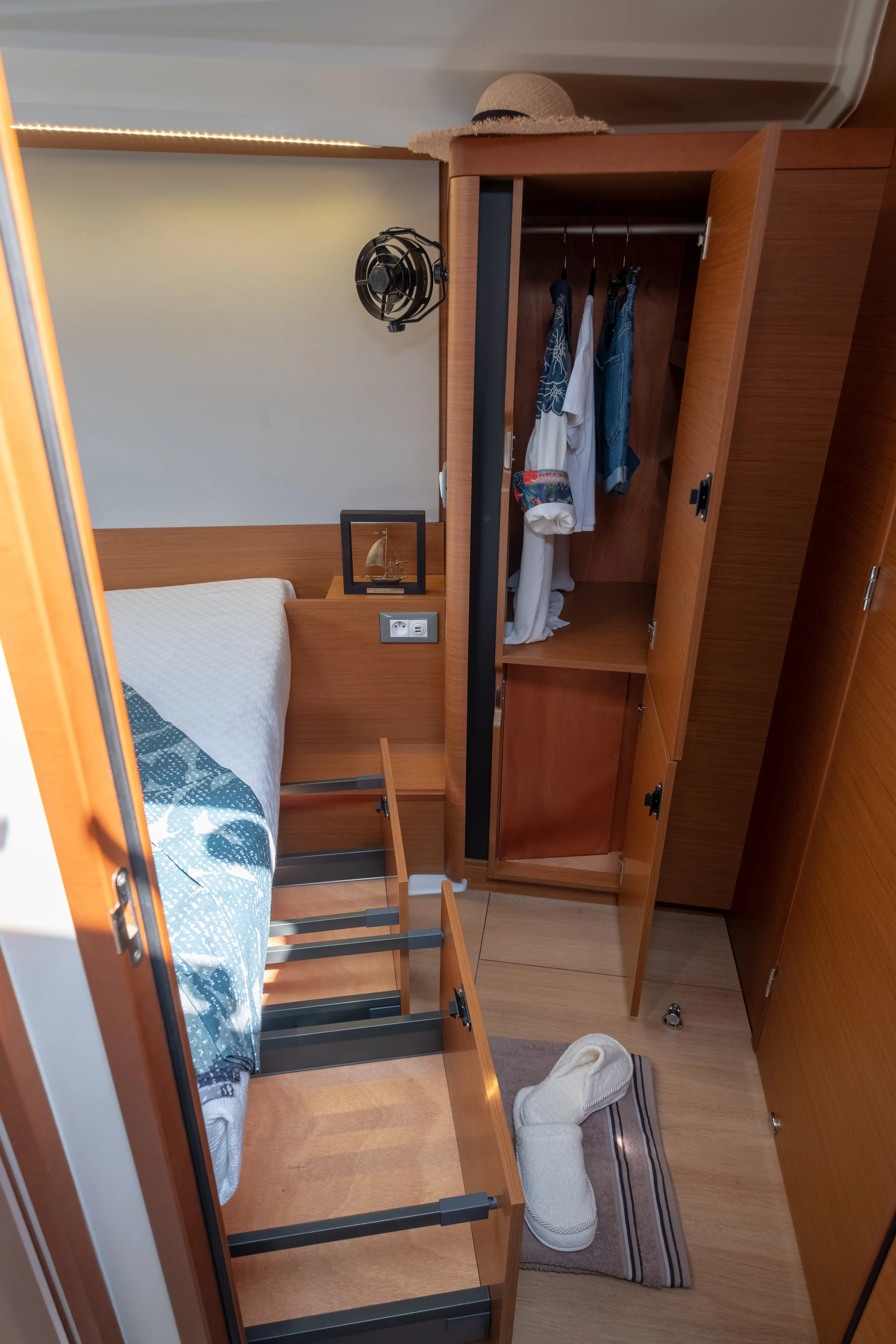 Image slide 144985