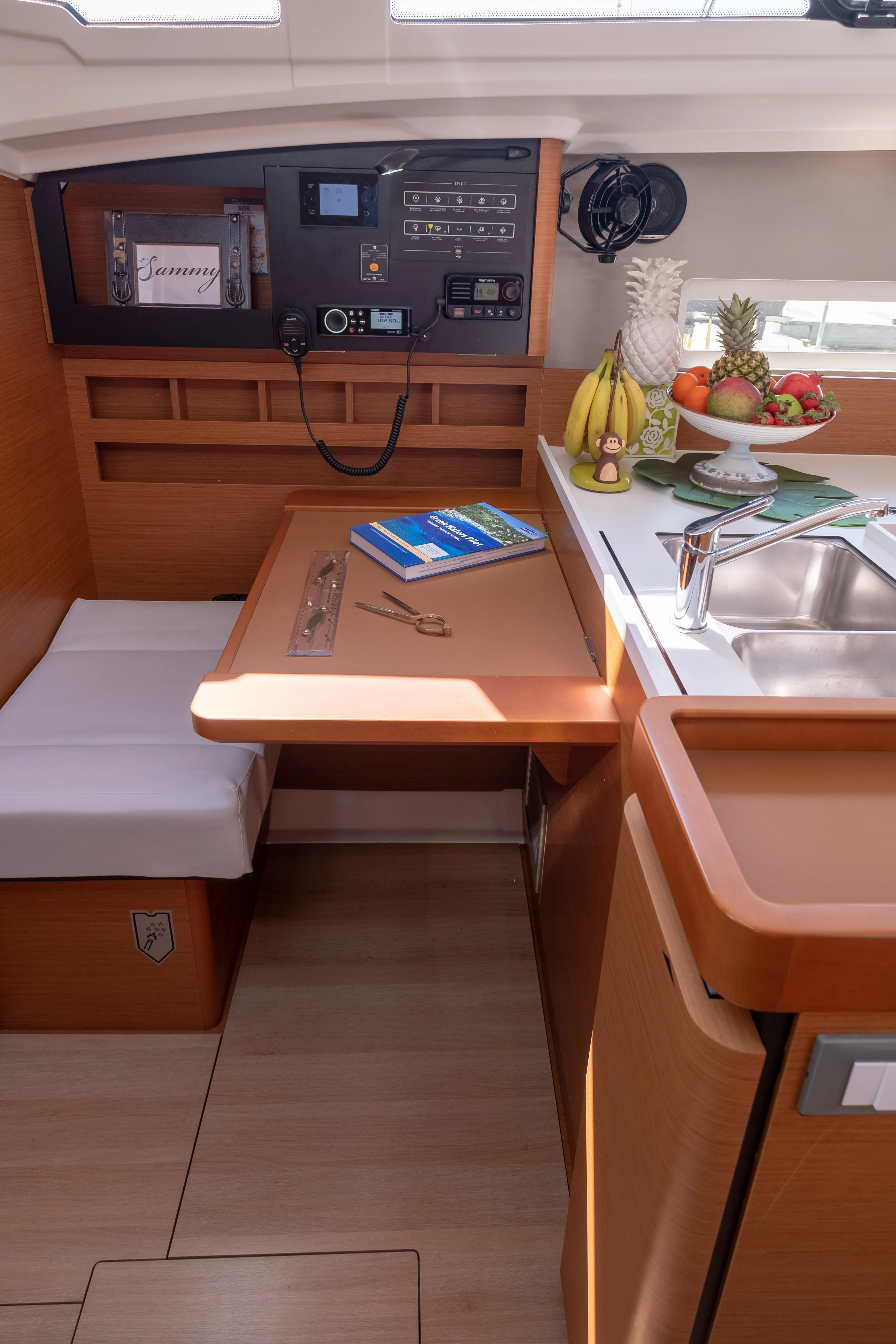 Image slide 145007