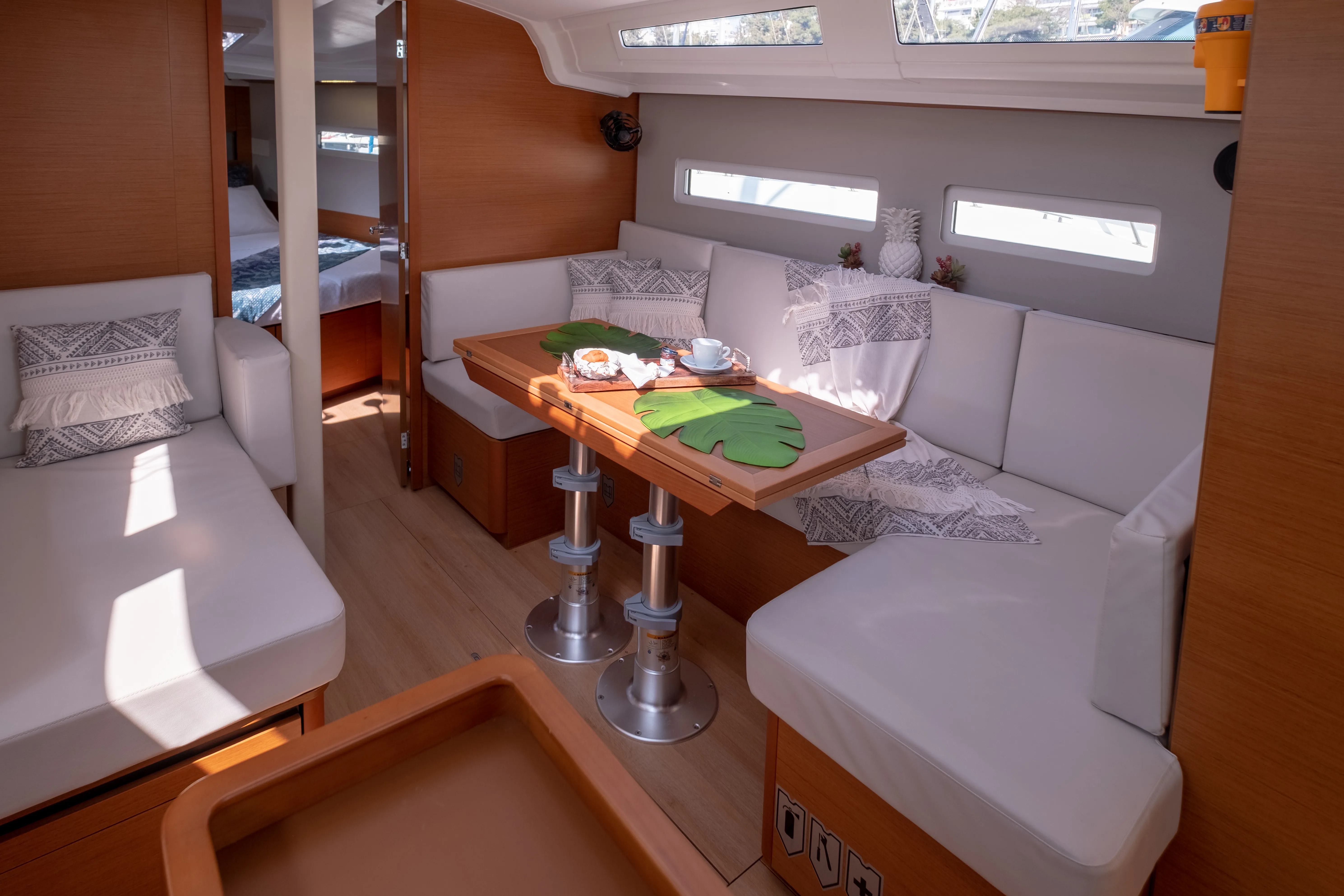 Image slide 145017