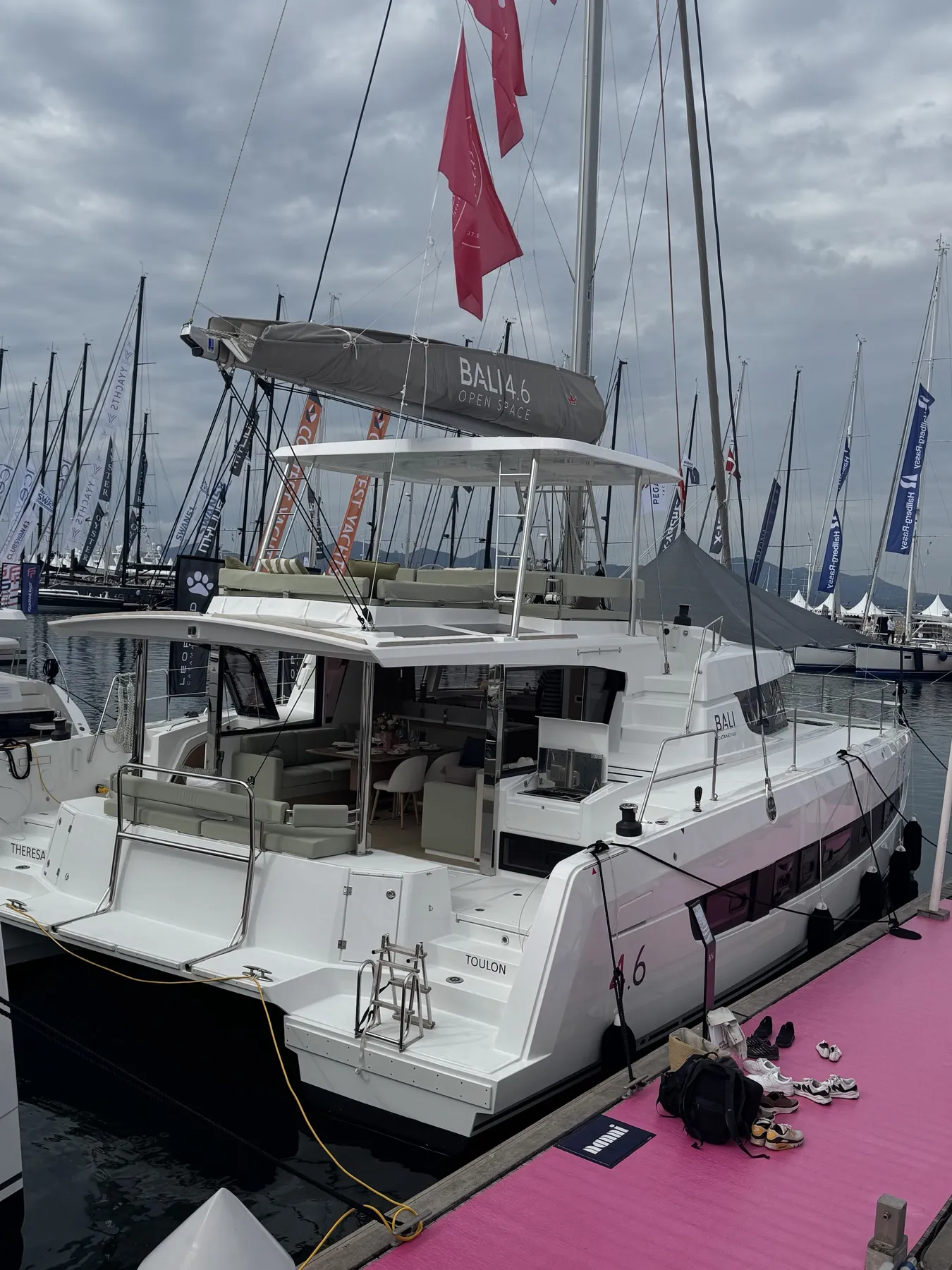 Image slide 145056