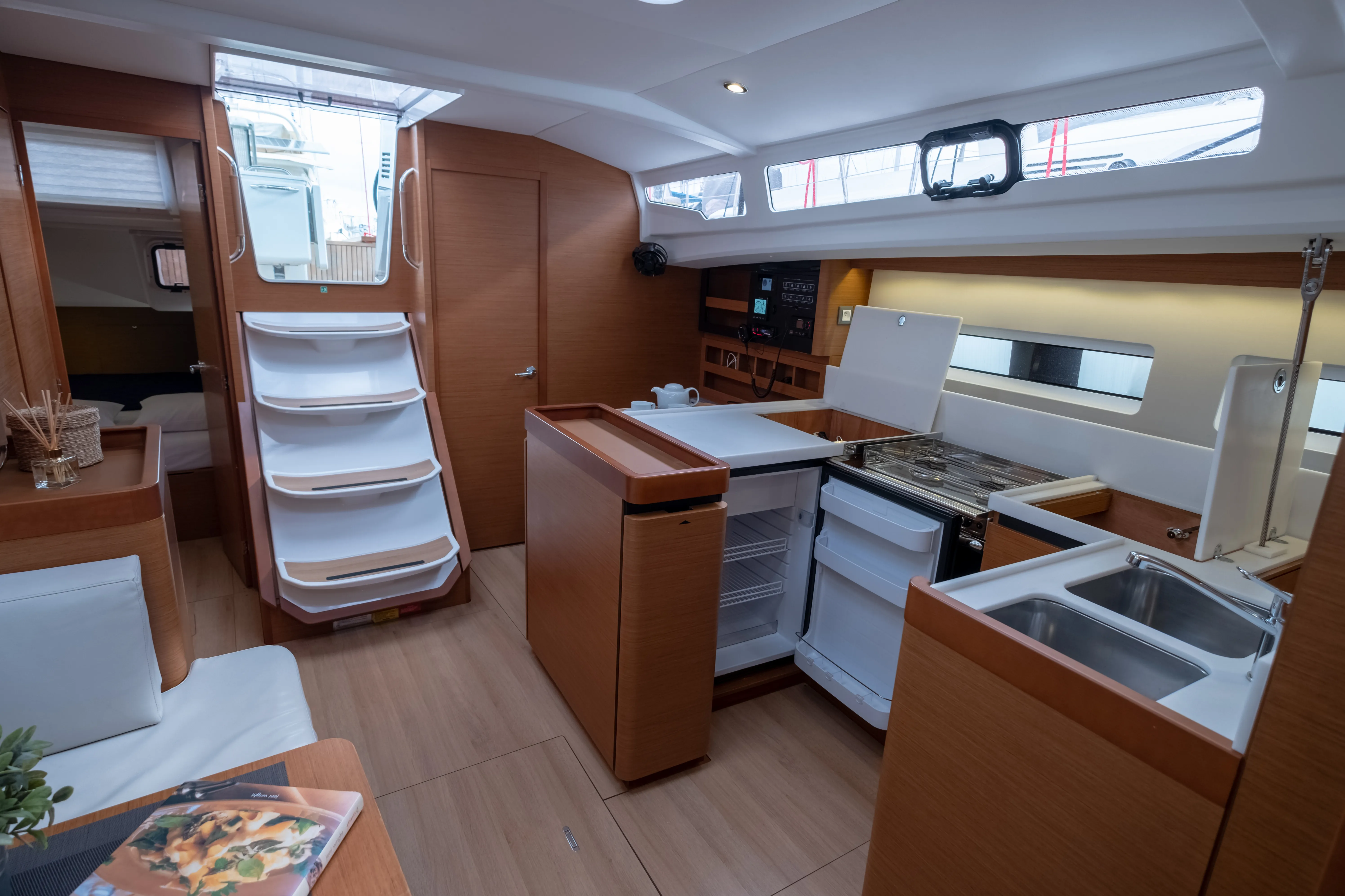 Image slide 145123