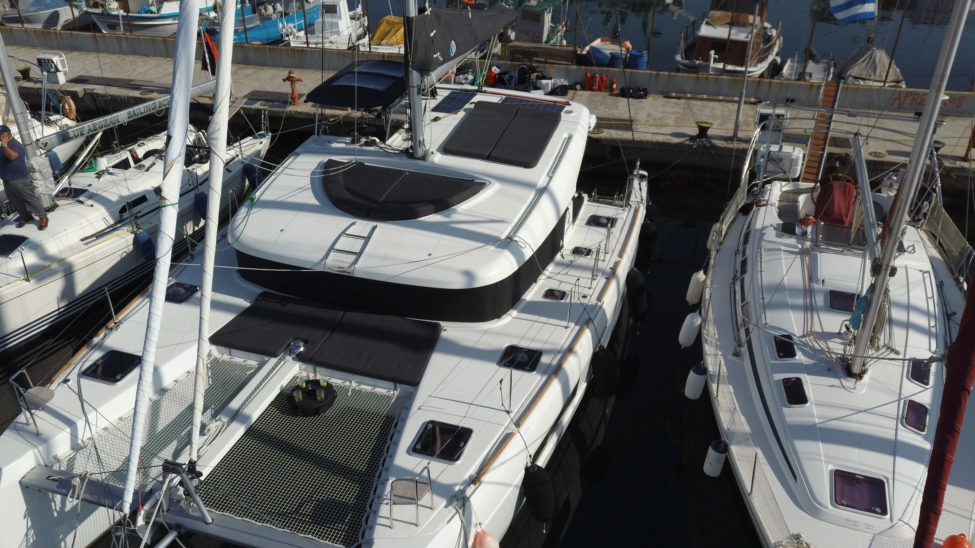 Image slide 145150