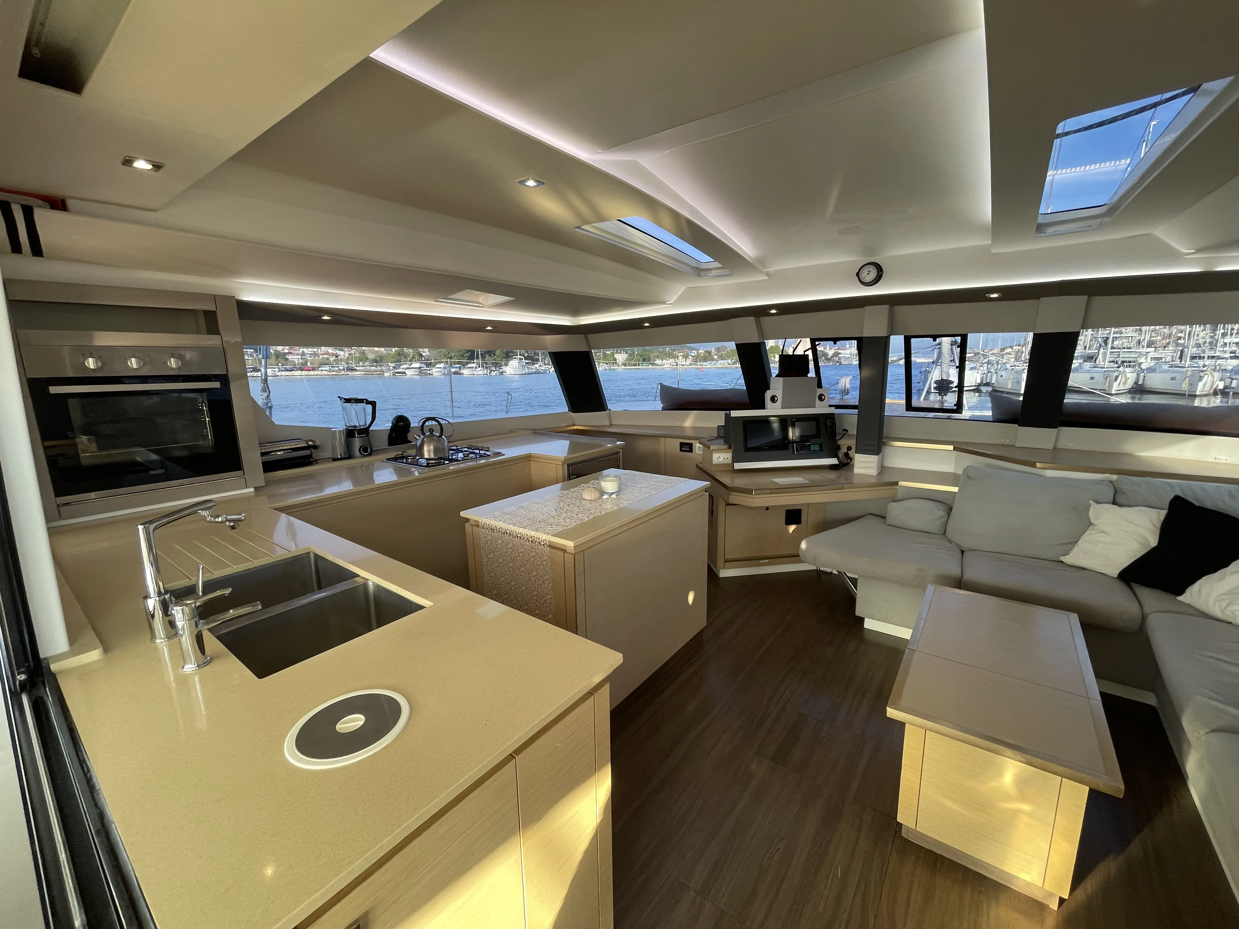 Image slide 145259