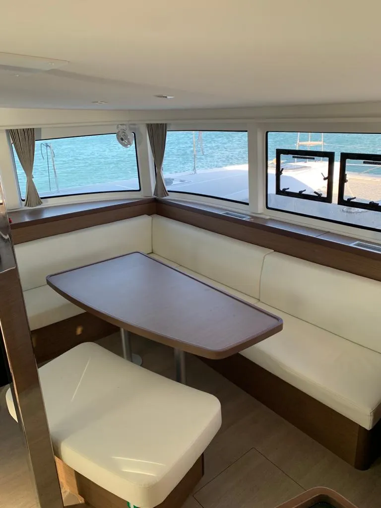 Image slide 145677