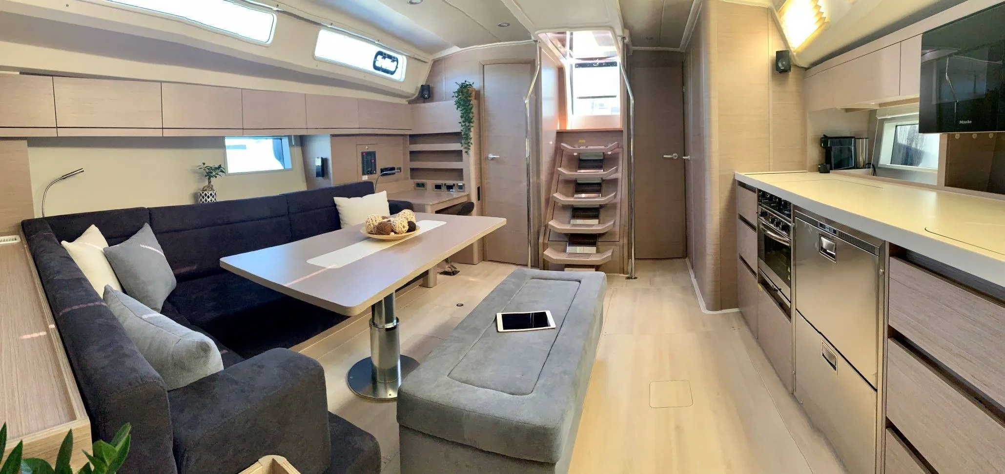 Image slide 145734