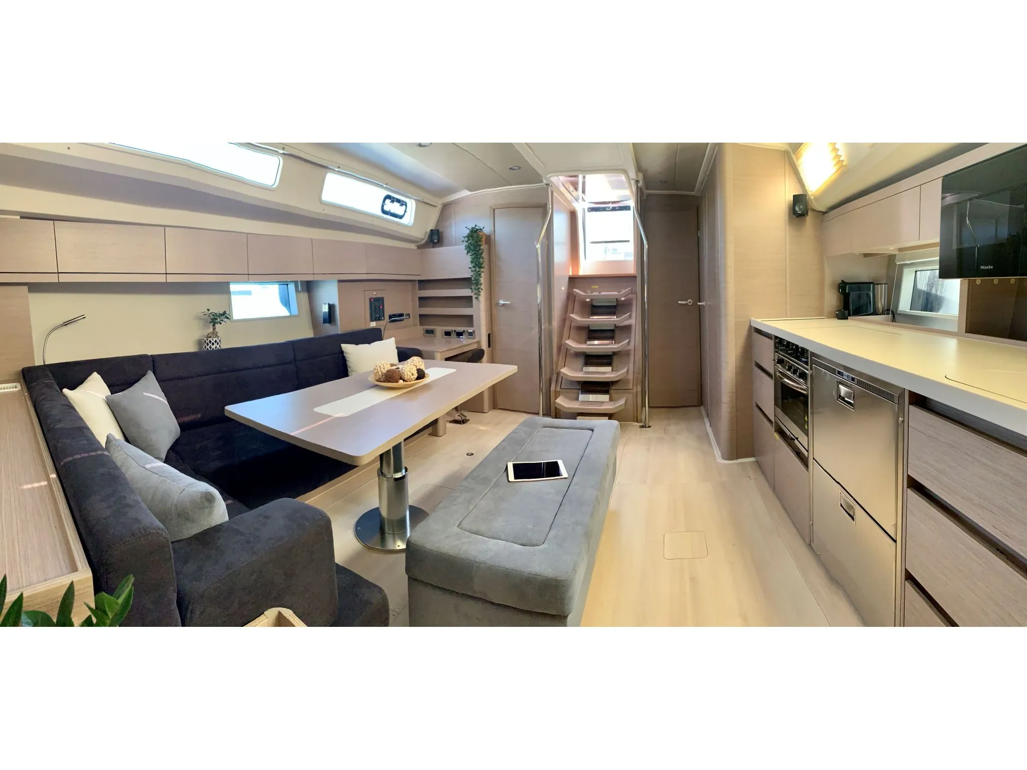 Image slide 145738