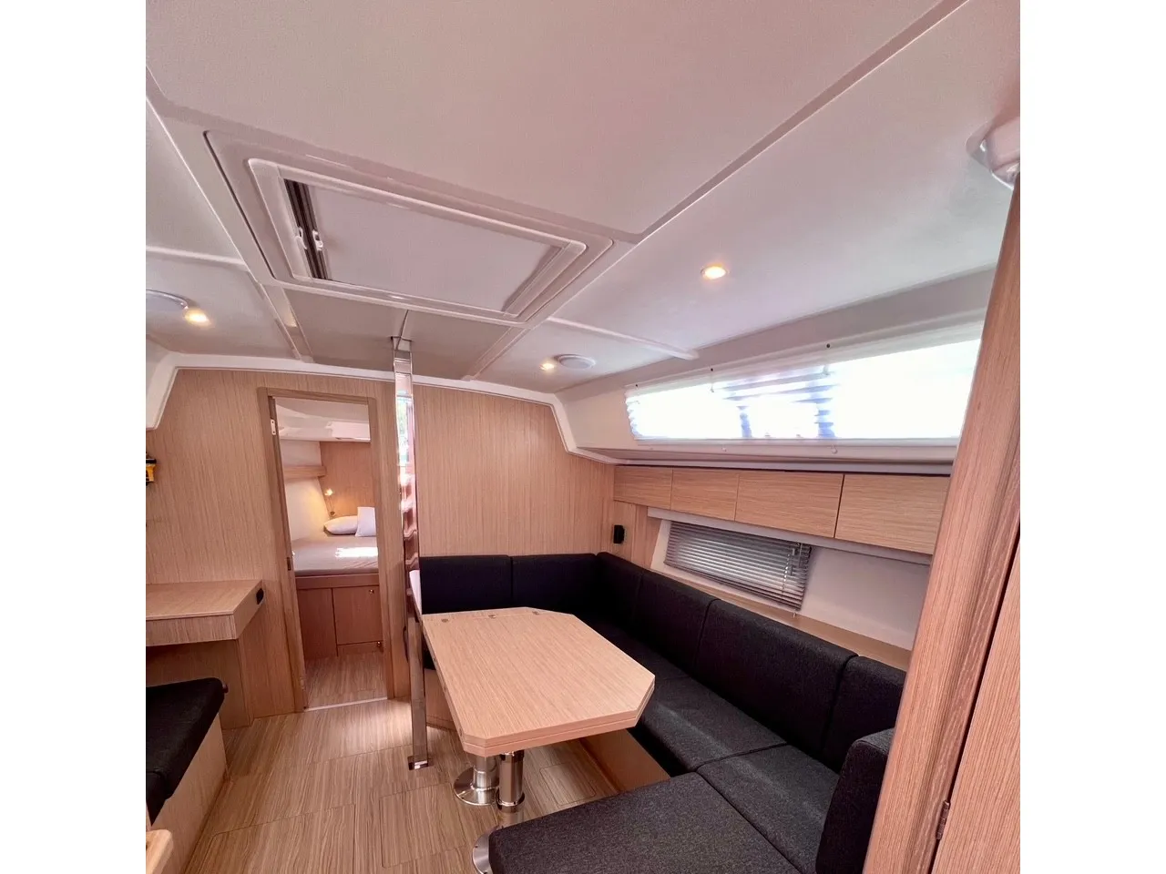 Image slide 145798