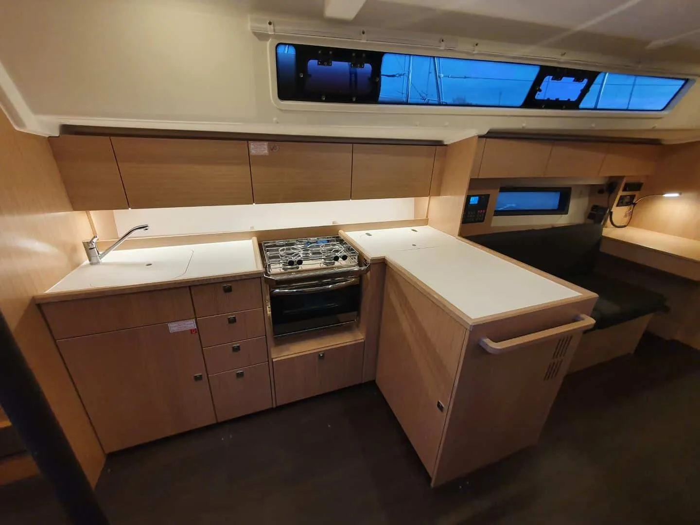 Image slide 145851
