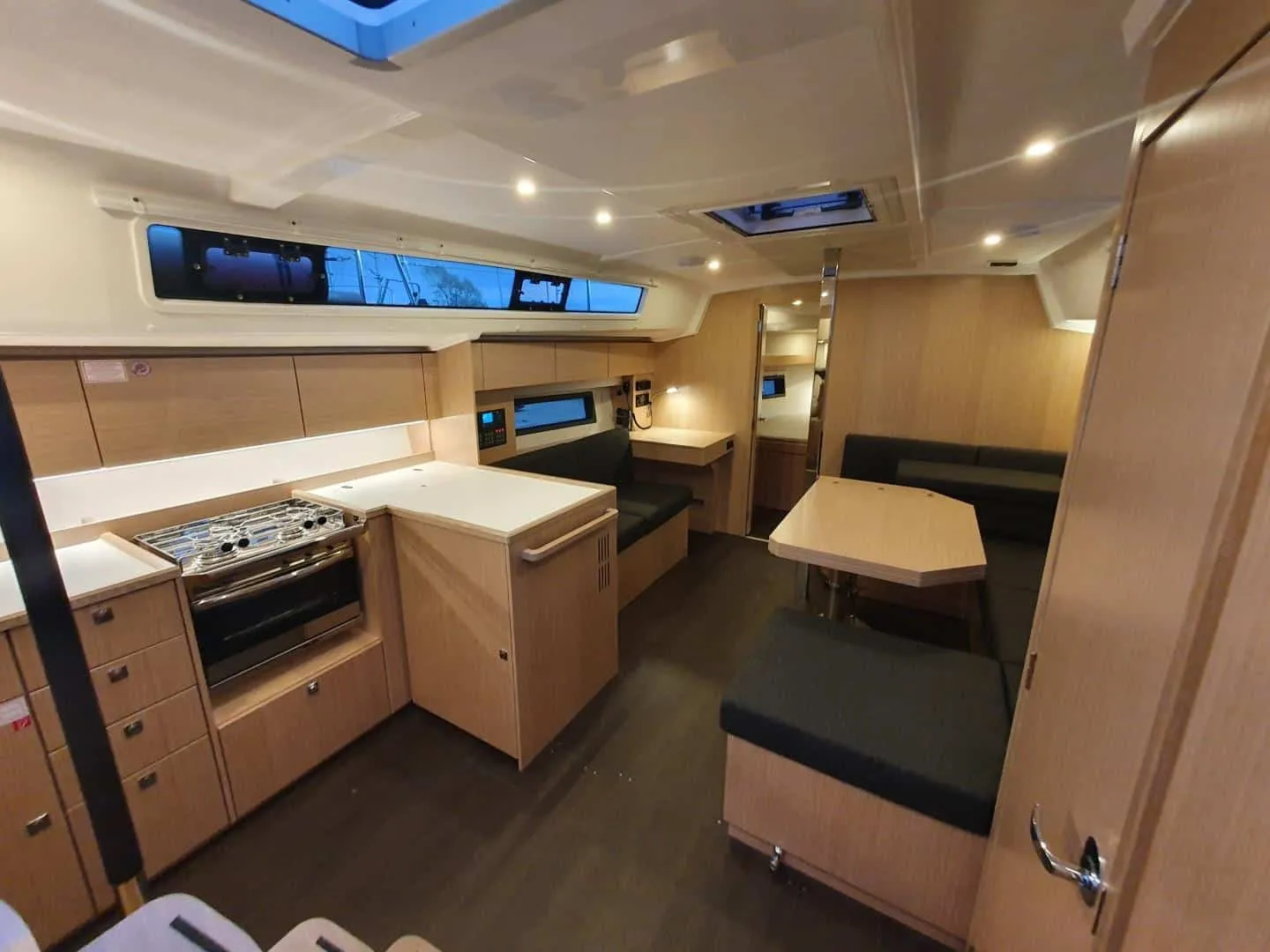 Image slide 145855
