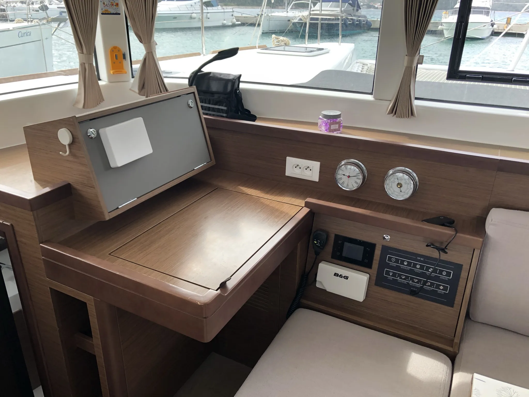 Image slide 145972