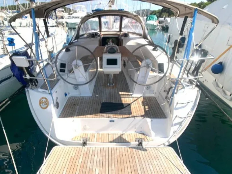 Bavaria Cruiser 34 Little Joe boat image