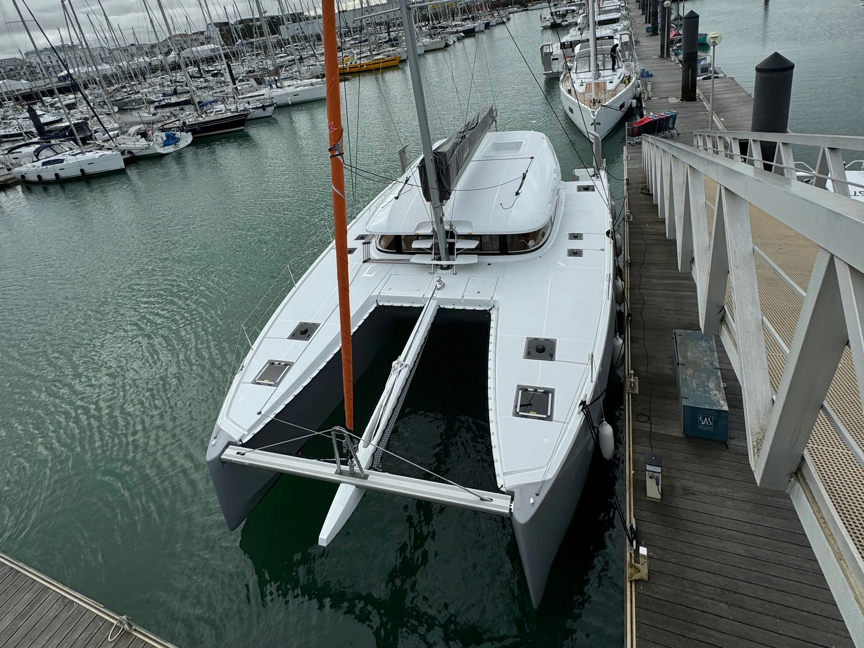 Image slide 146036