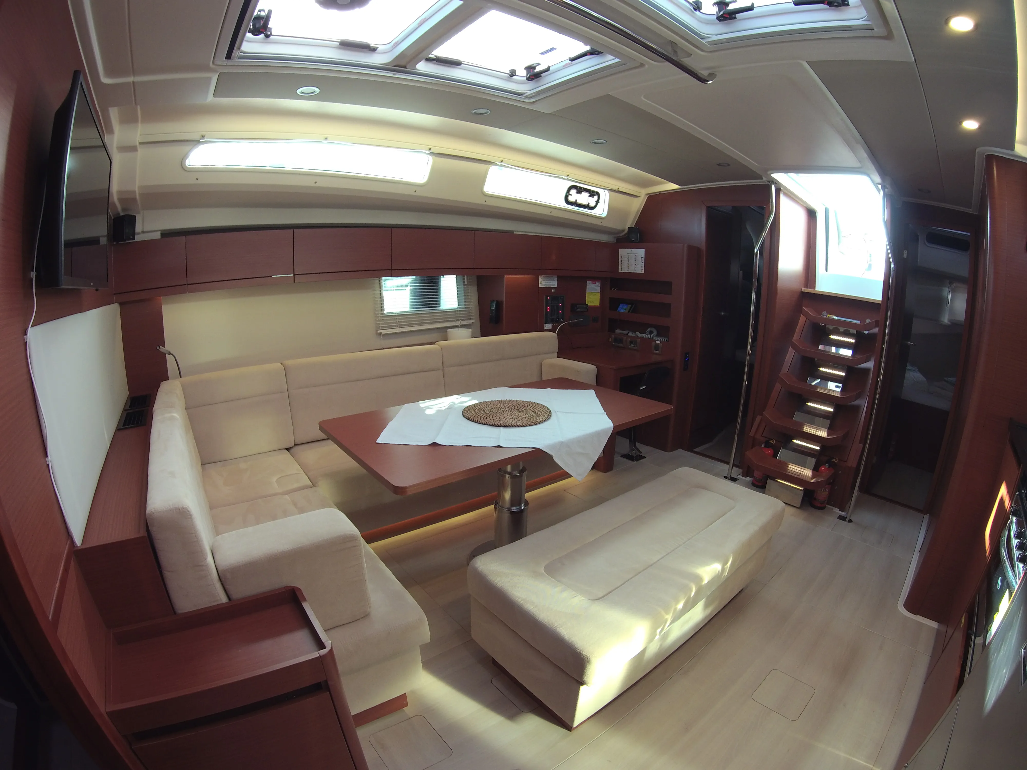 Image slide 146098
