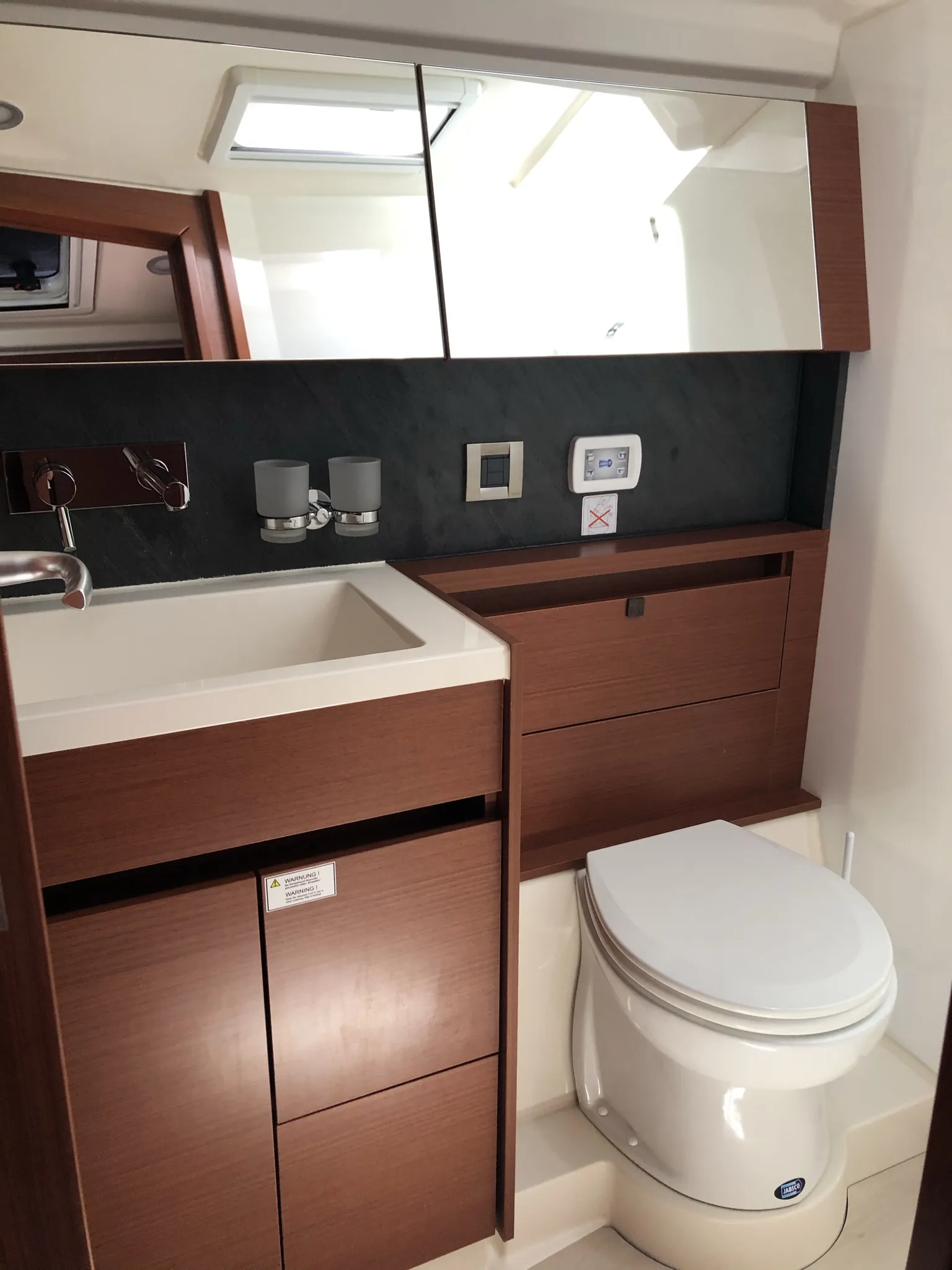 Image slide 146103