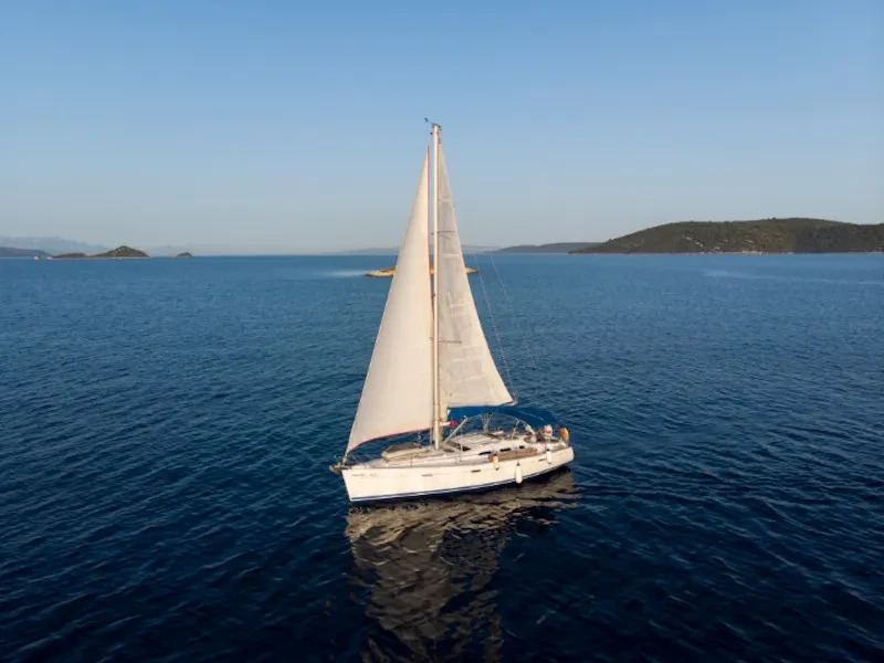 Oceanis 393 Mare boat image