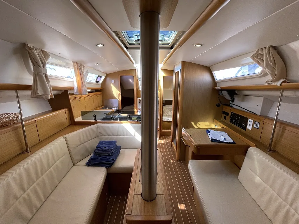 Image slide 146154