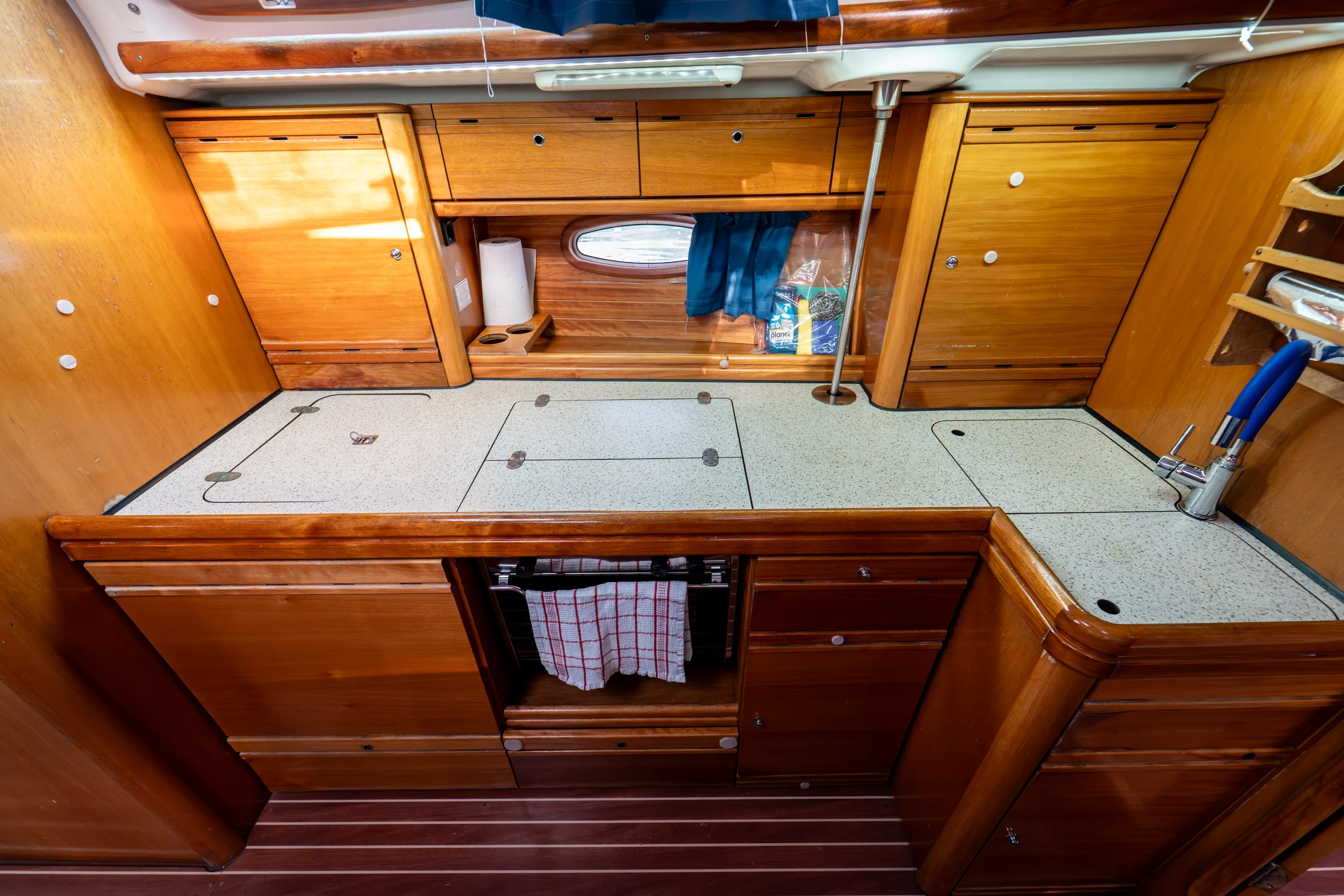 Image slide 147026