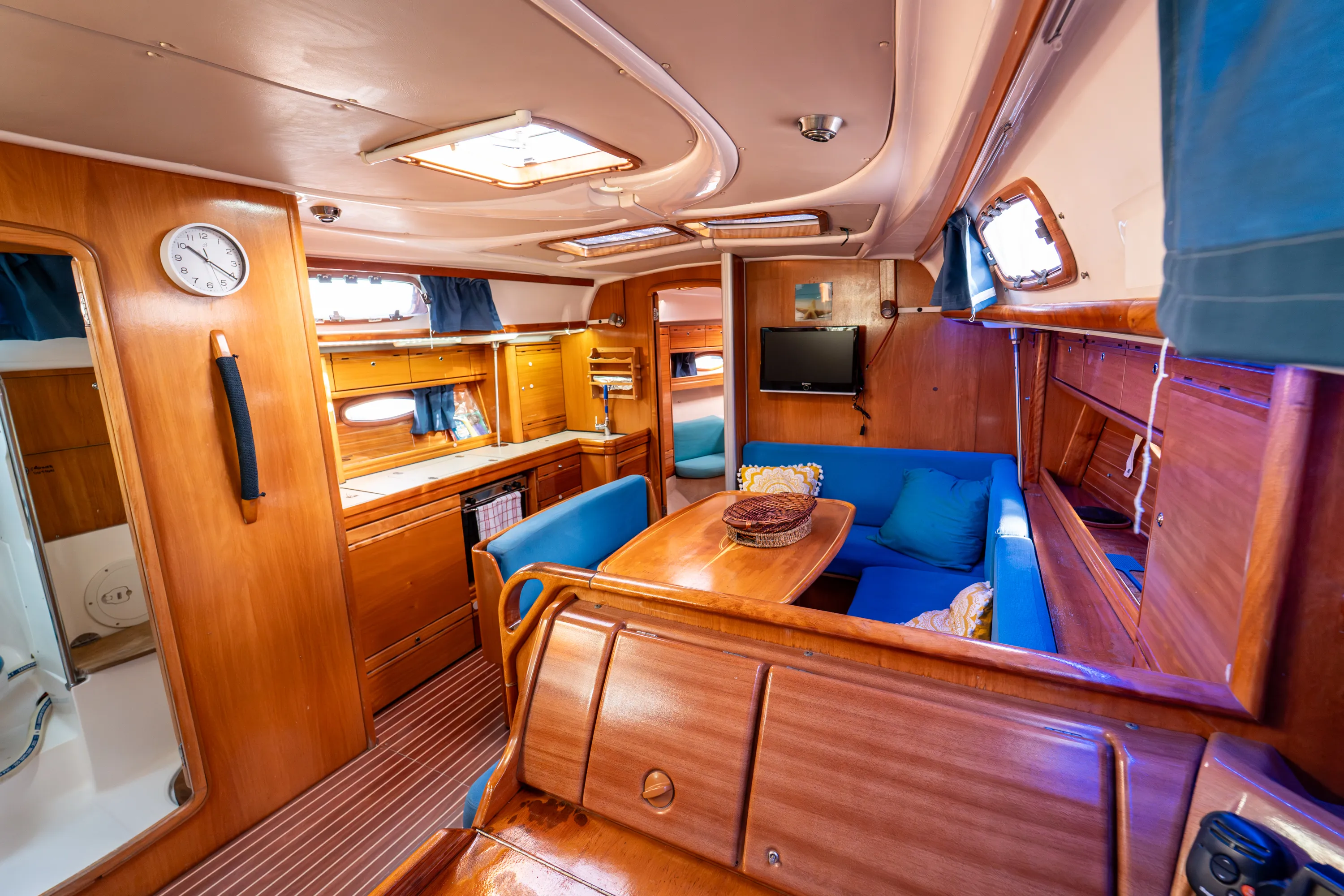 Image slide 147036