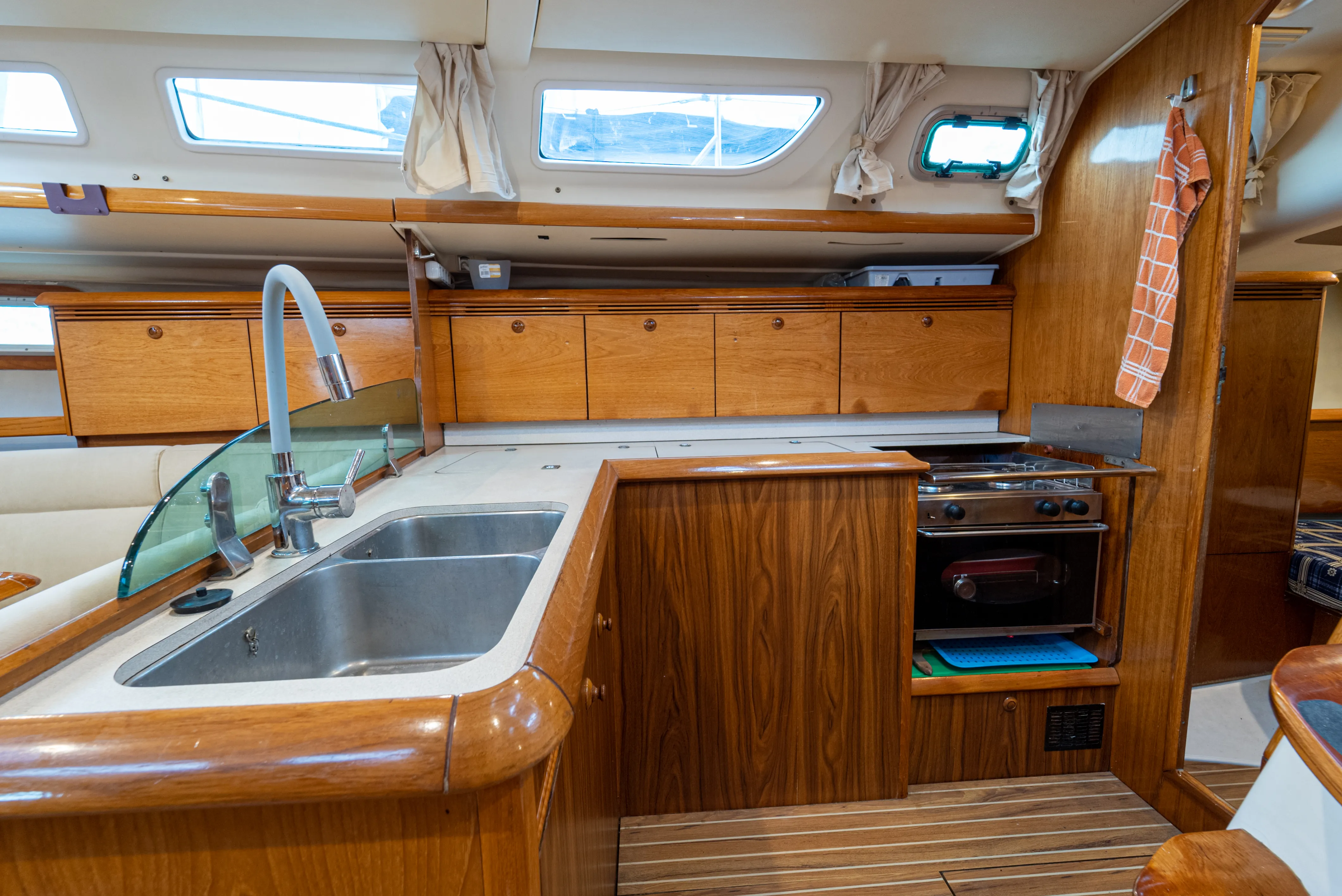 Image slide 147055