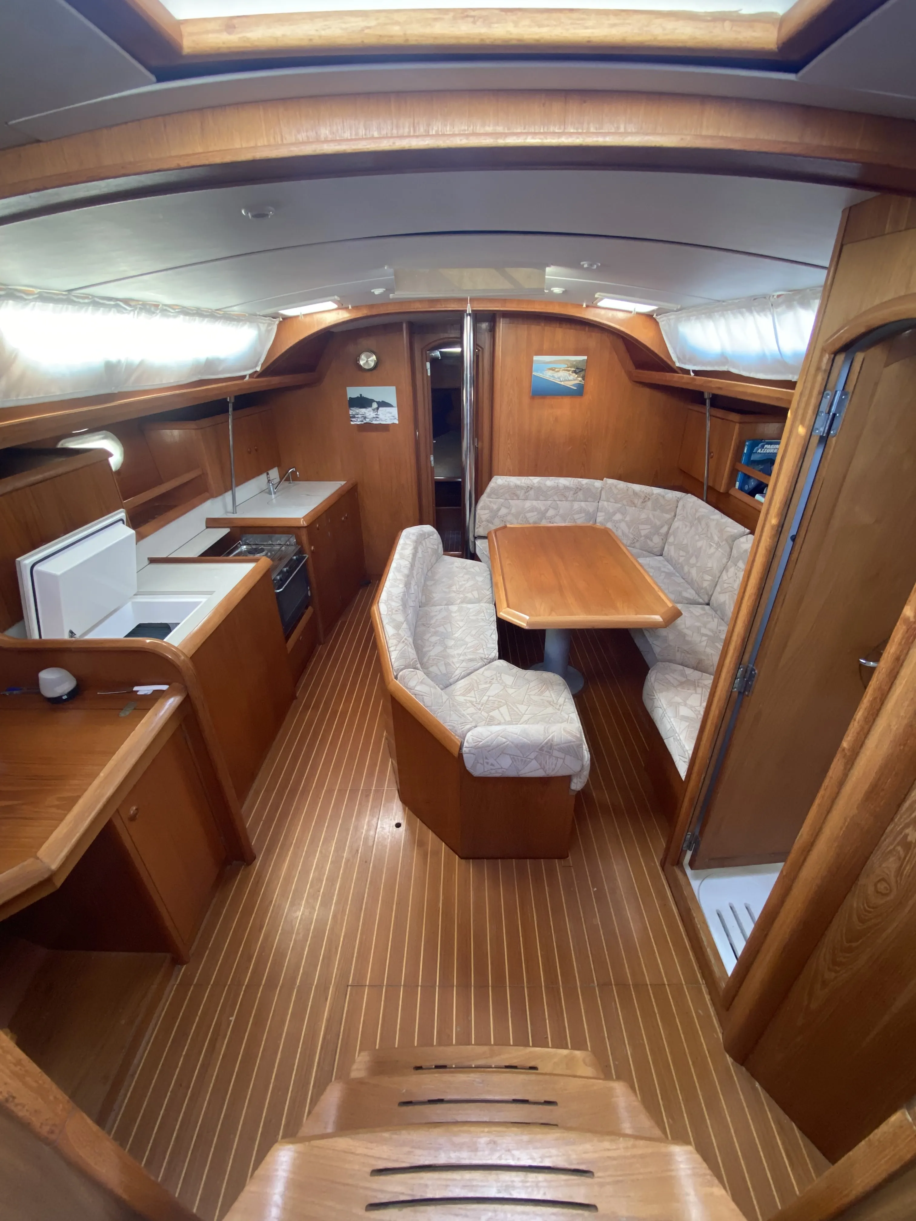 Image slide 147150