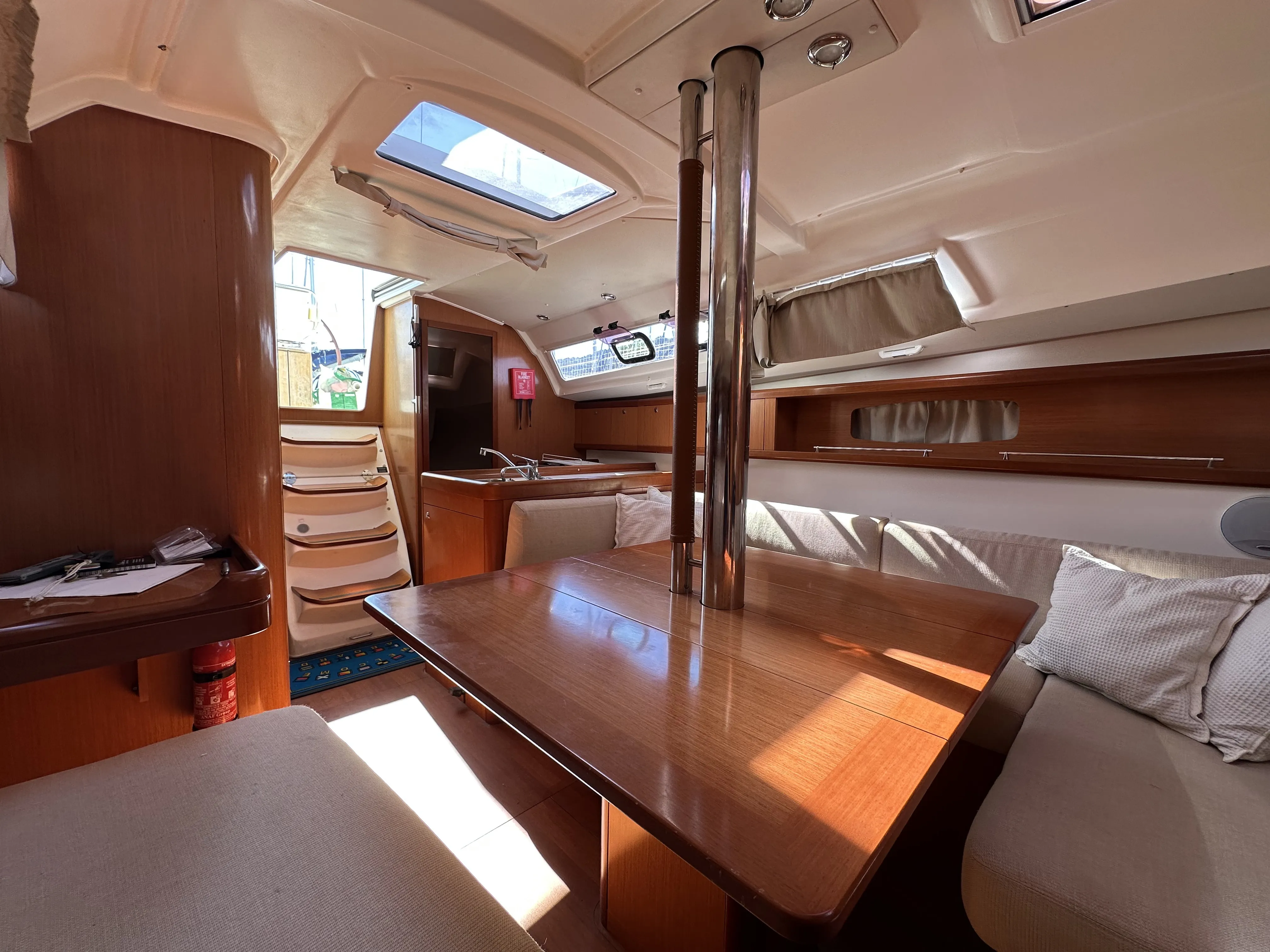 Image slide 147219