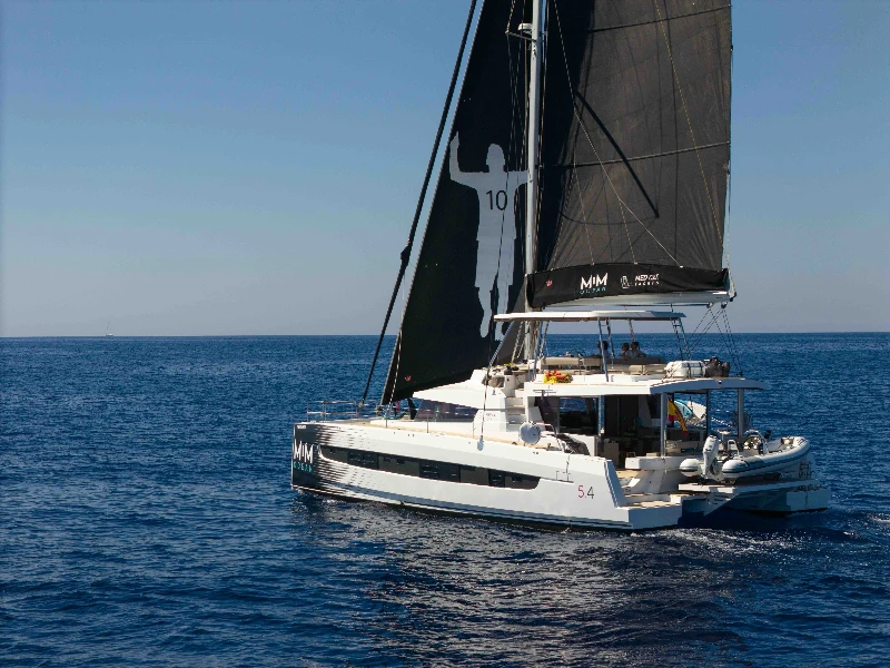 Bali 5.4 MIM OCEAN 1 boat image