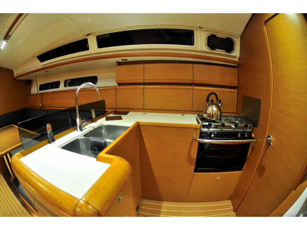 Image slide 147819