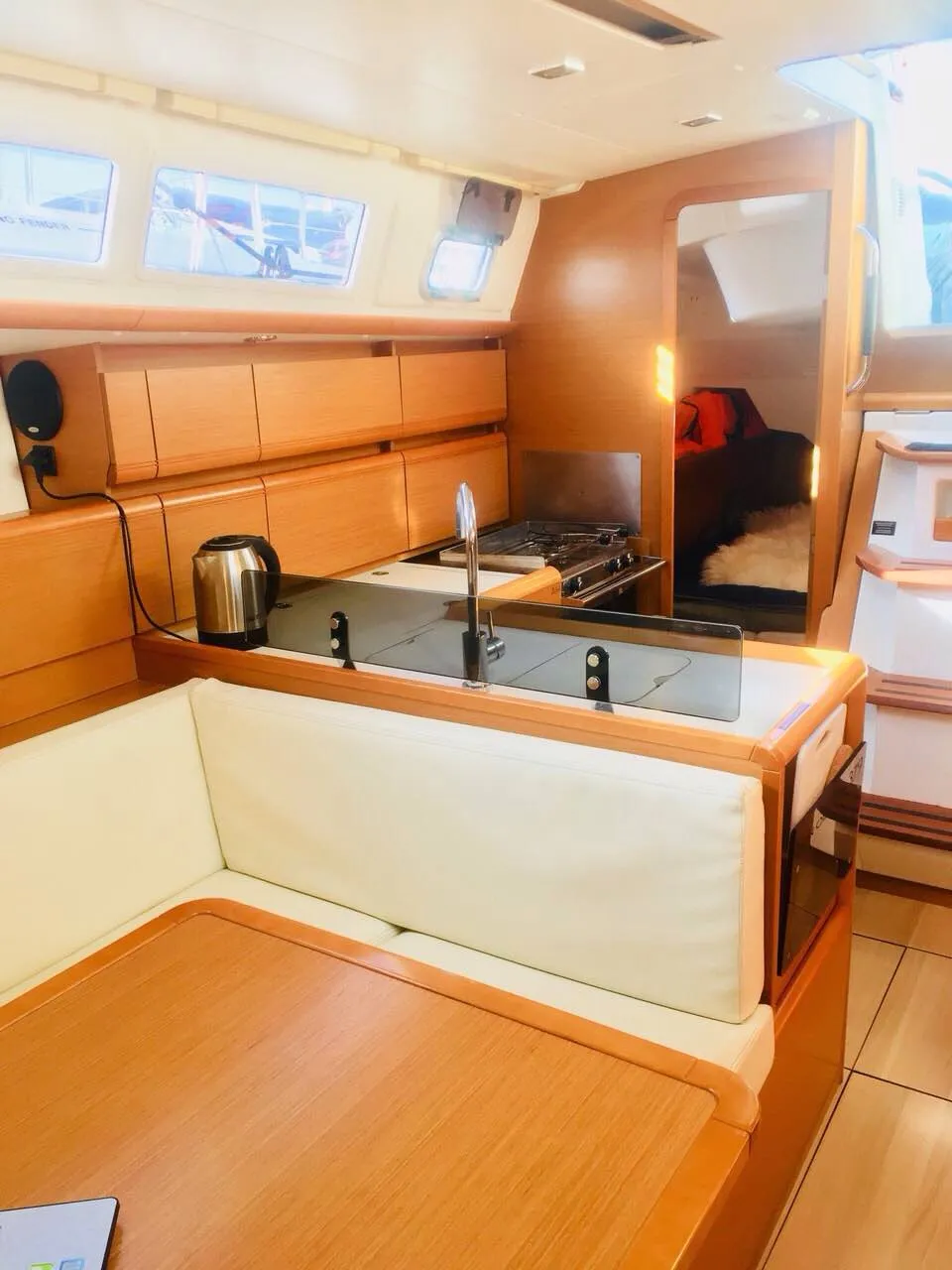 Image slide 147861
