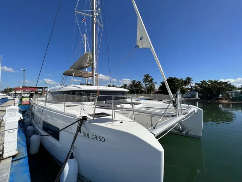 Lagoon 46 Sol Griso boat image