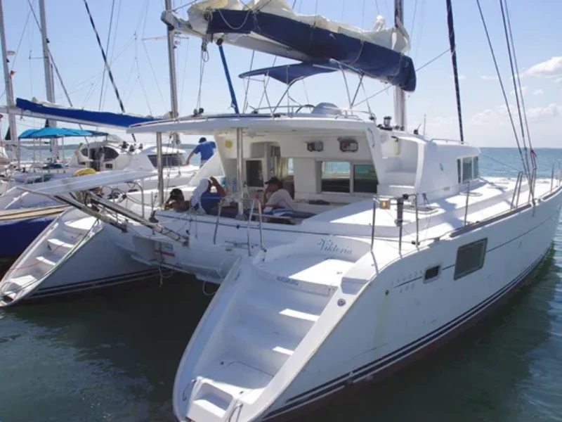 Lagoon 440 Victoria boat image