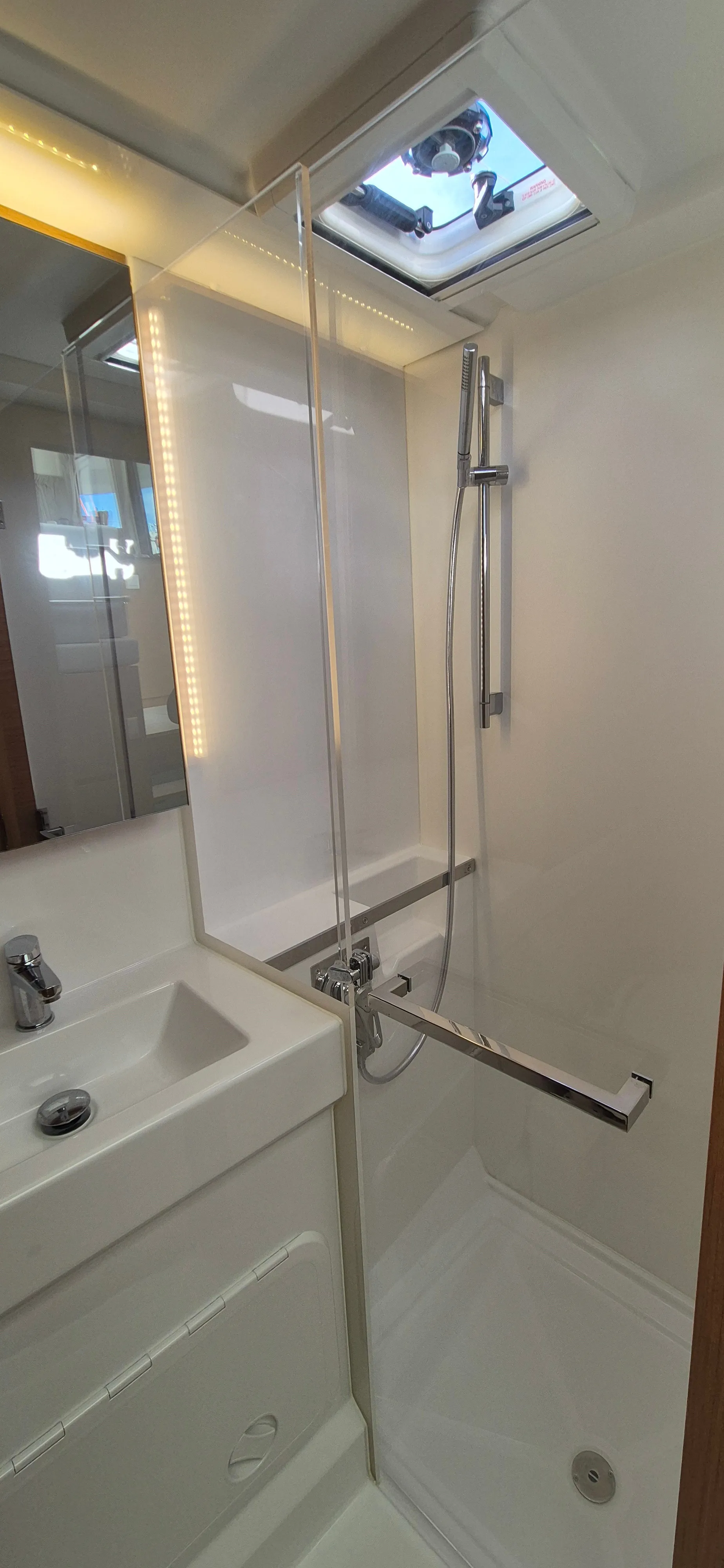 Image slide 148437