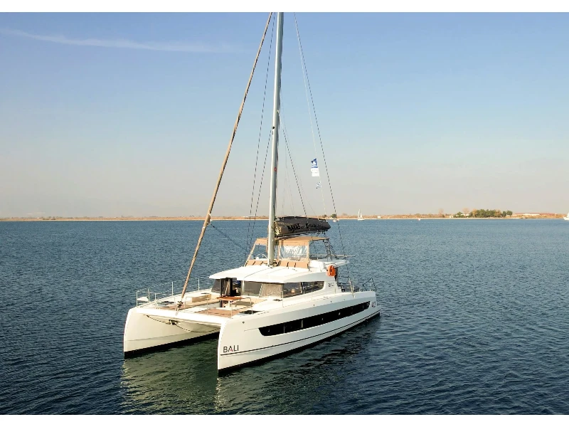 Bali 4.2 Kos 42.6 boat image