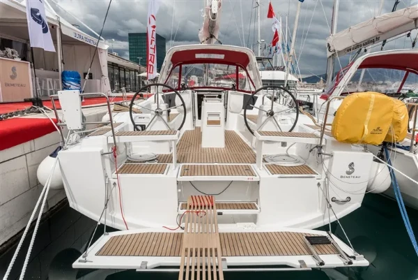 Oceanis 38.1 Majano boat image