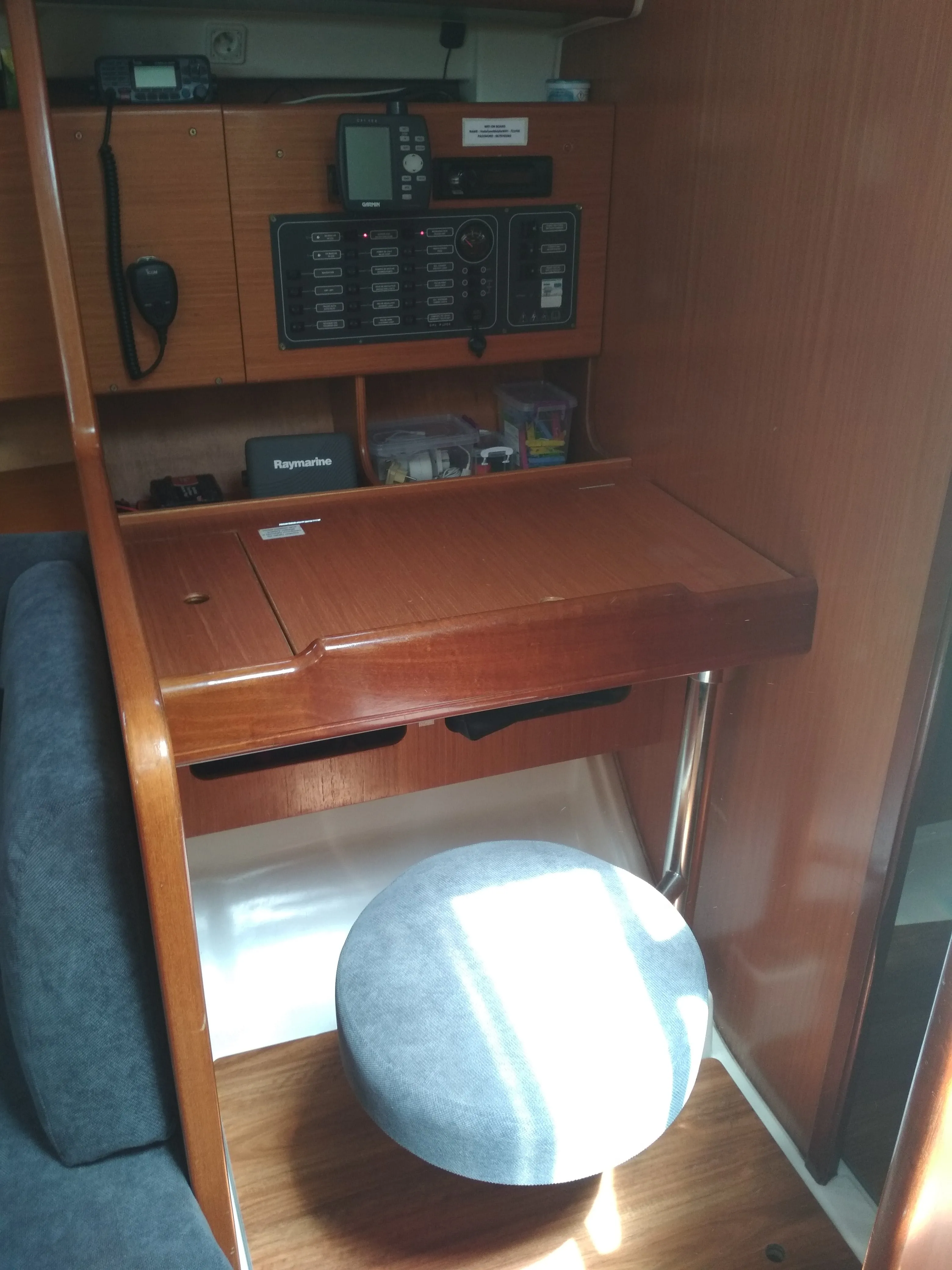 Image slide 149357